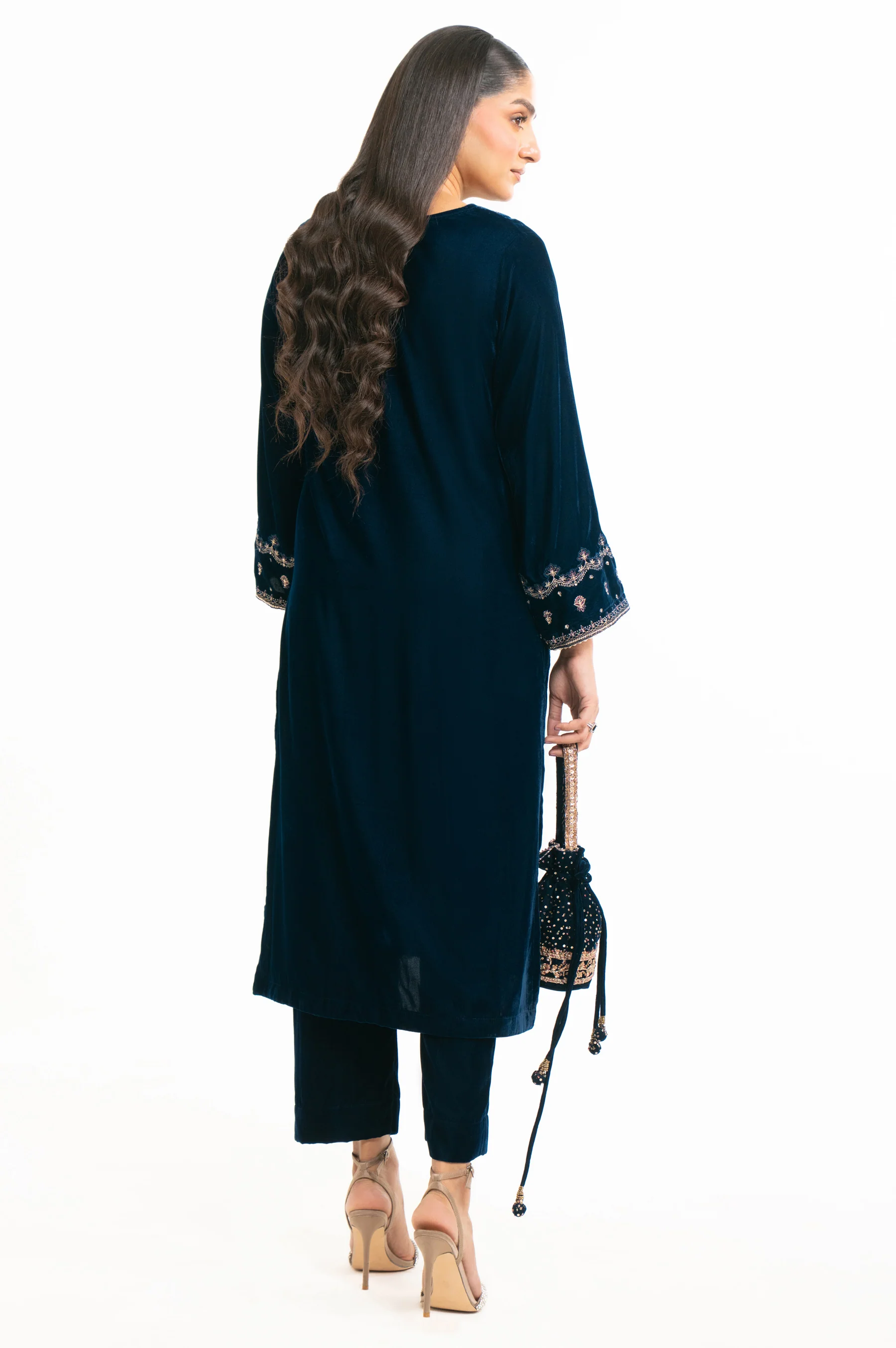 EMBROIDERED VELVET SHIRT & BOTTOM - Image 4