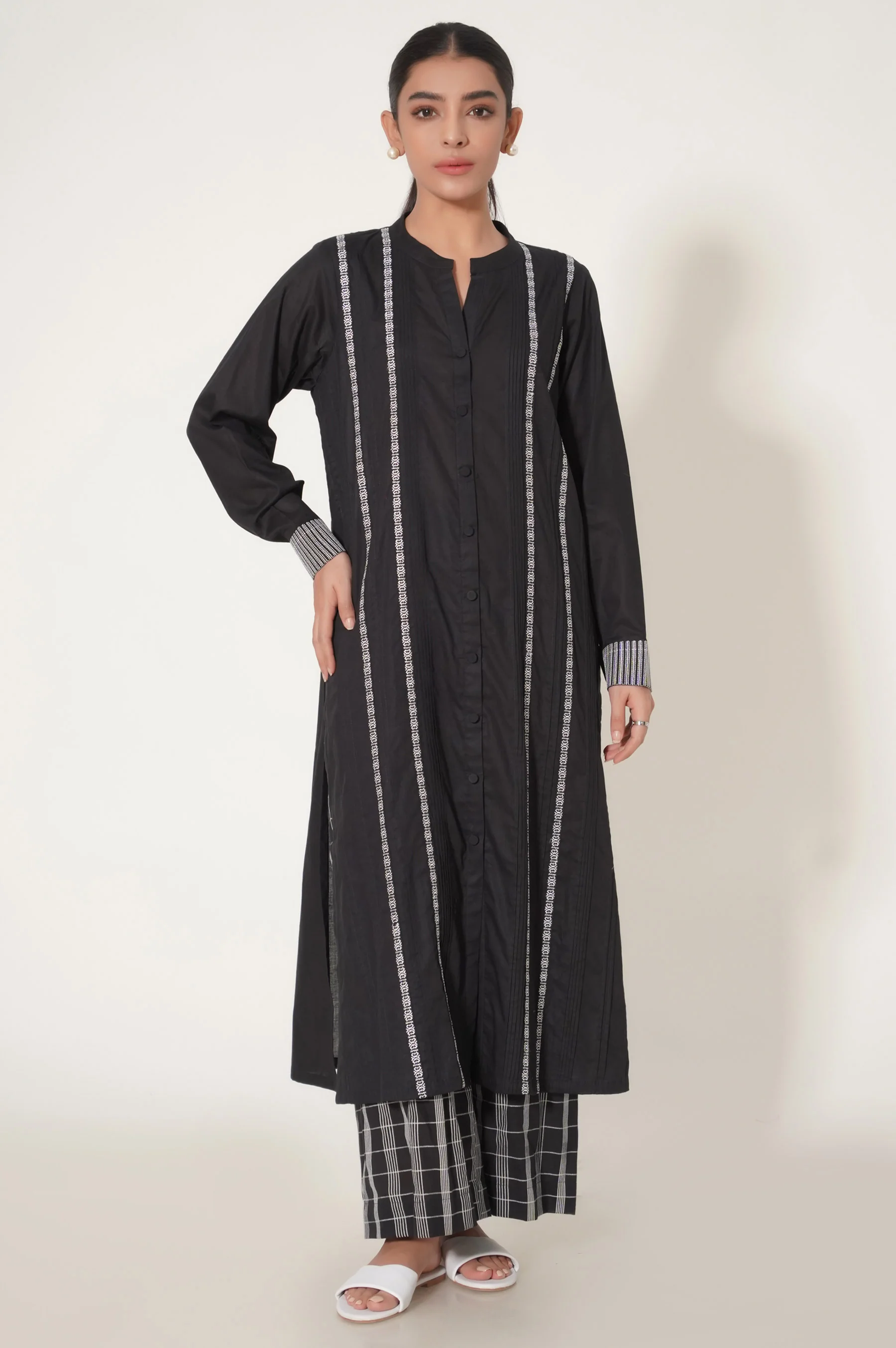Stitched 2 Piece Embroidered Suit - Image 3