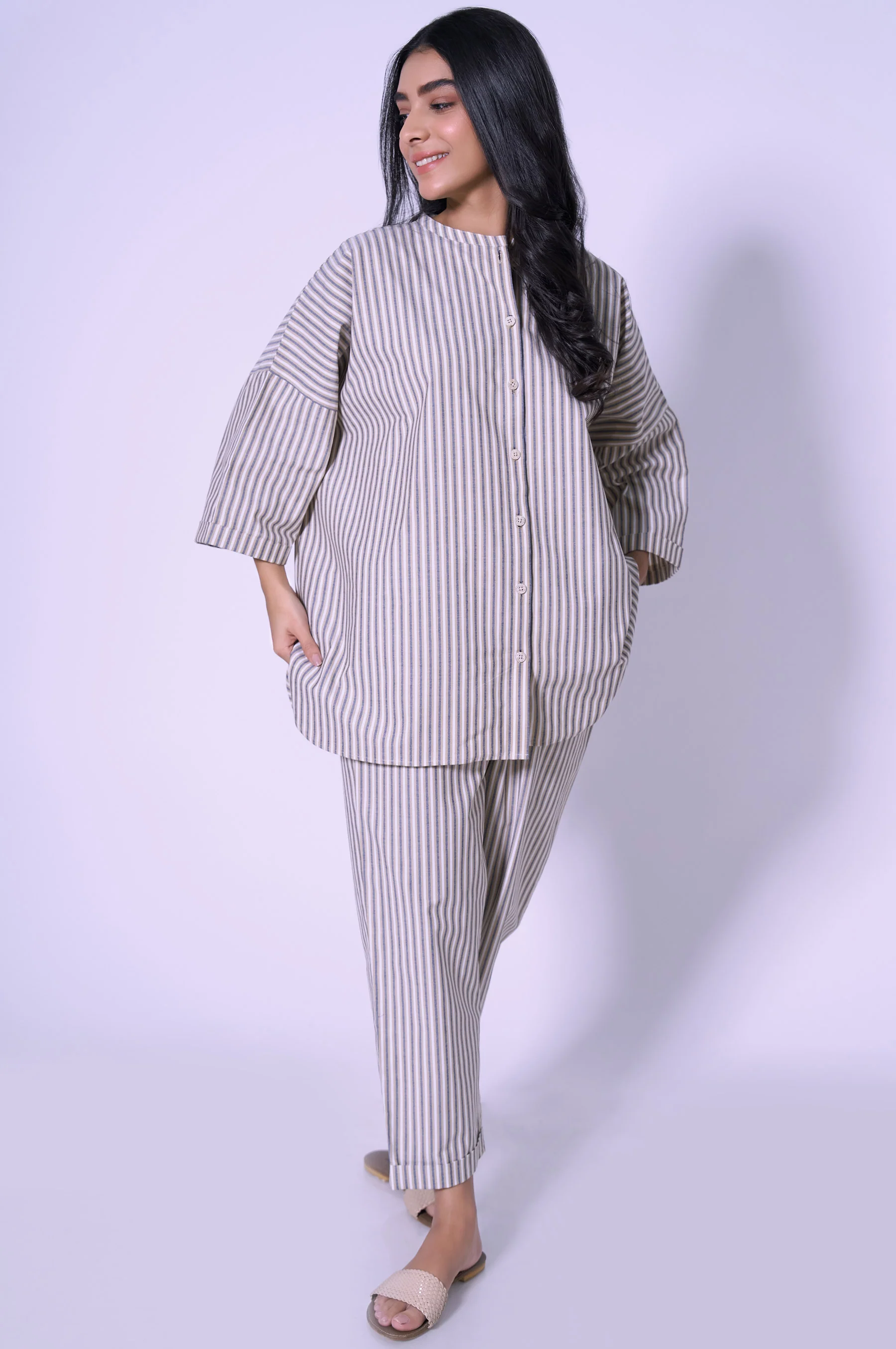 Stitched 2 Piece Yarn Dyed Co-ord Set - Image 4