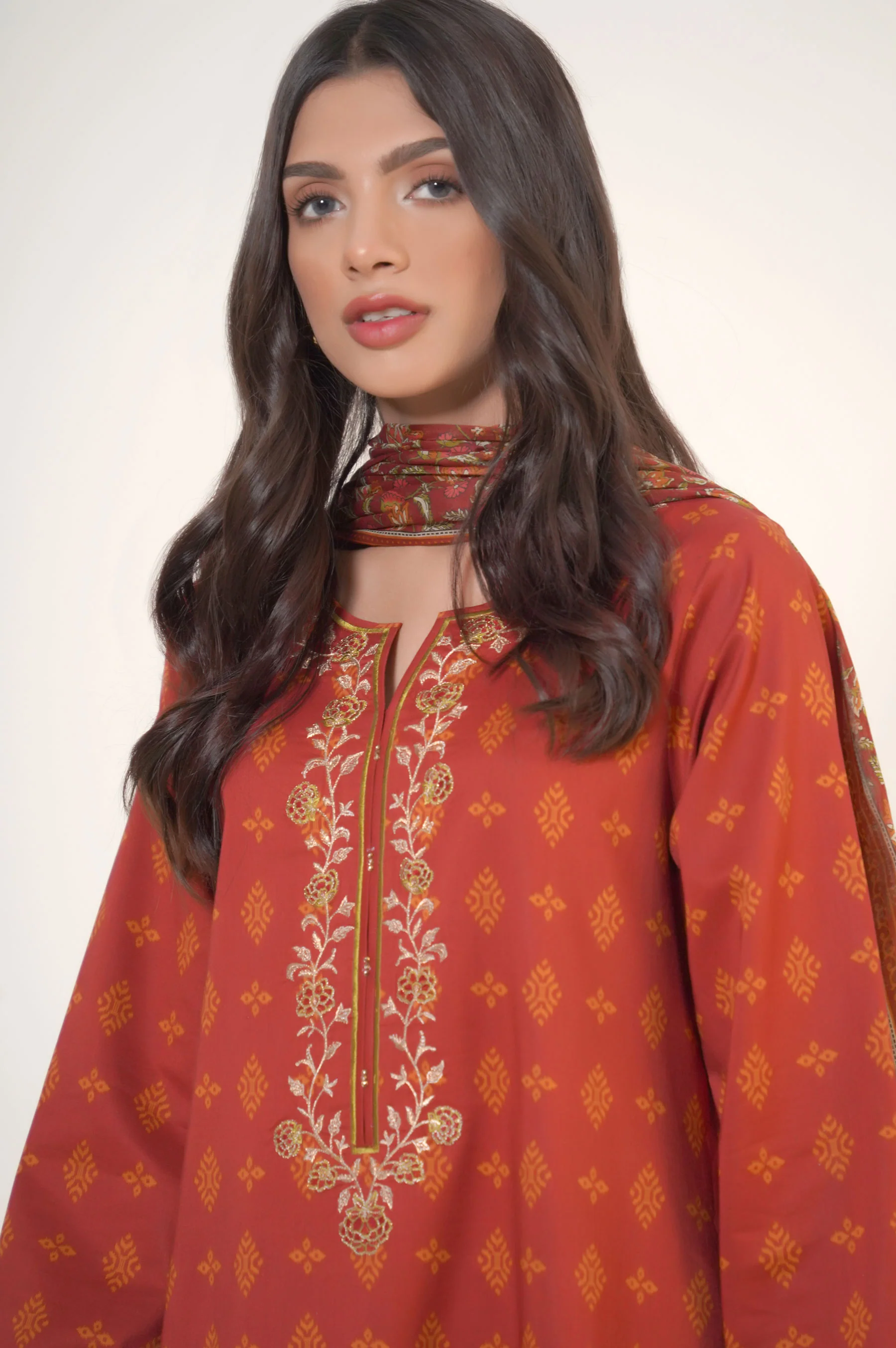 Stitched 3 Piece Printed Lawn - Image 3