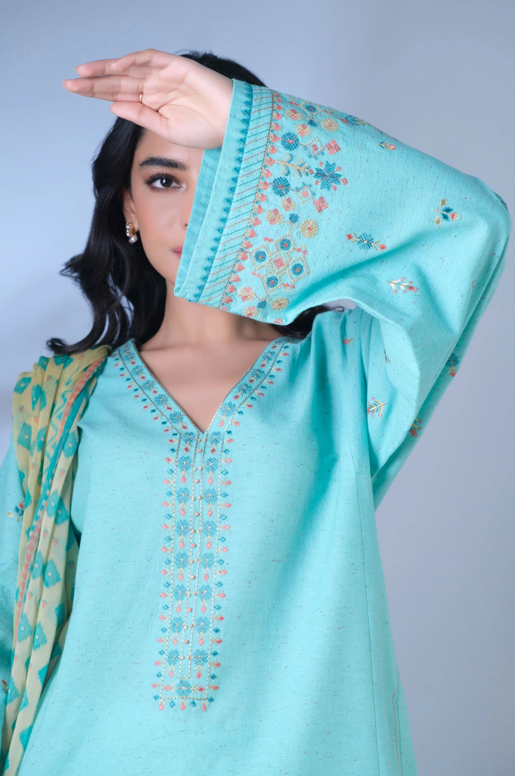 Stitched 3 Piece Cambric Suit - Image 5