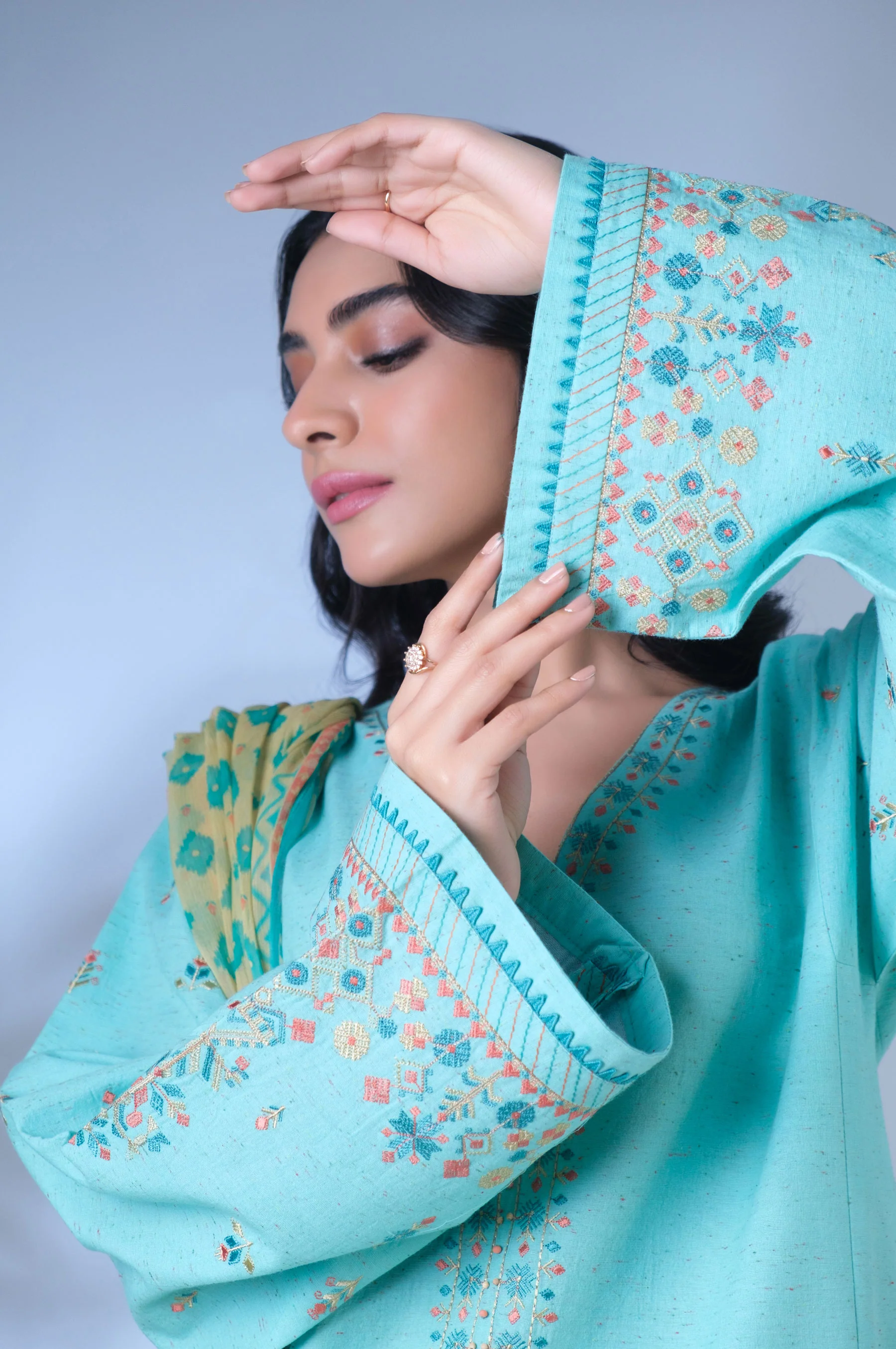 Stitched 3 Piece Cambric Suit - Image 6