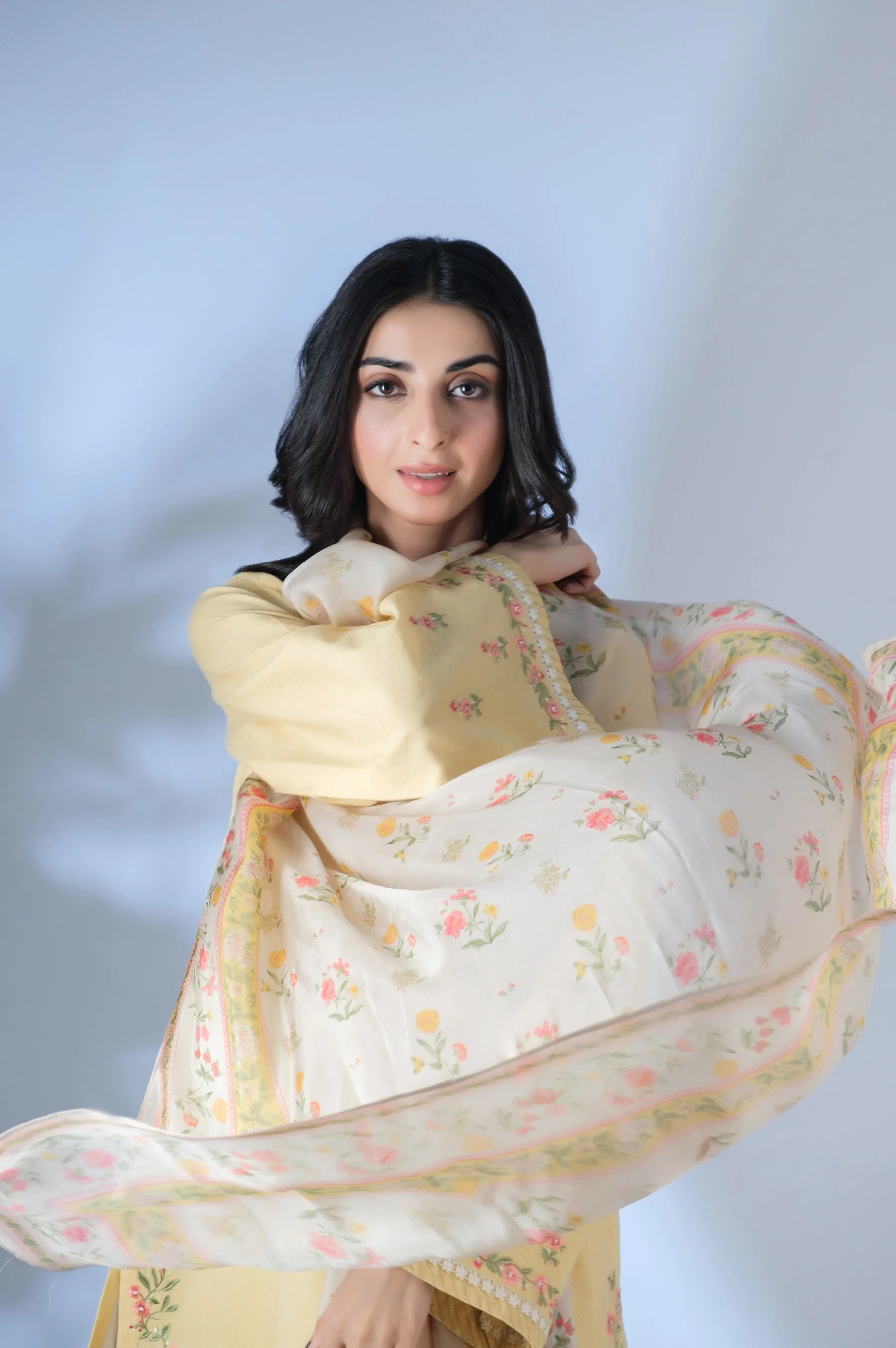 Stitched 3 Piece Cambric Suit - Image 4