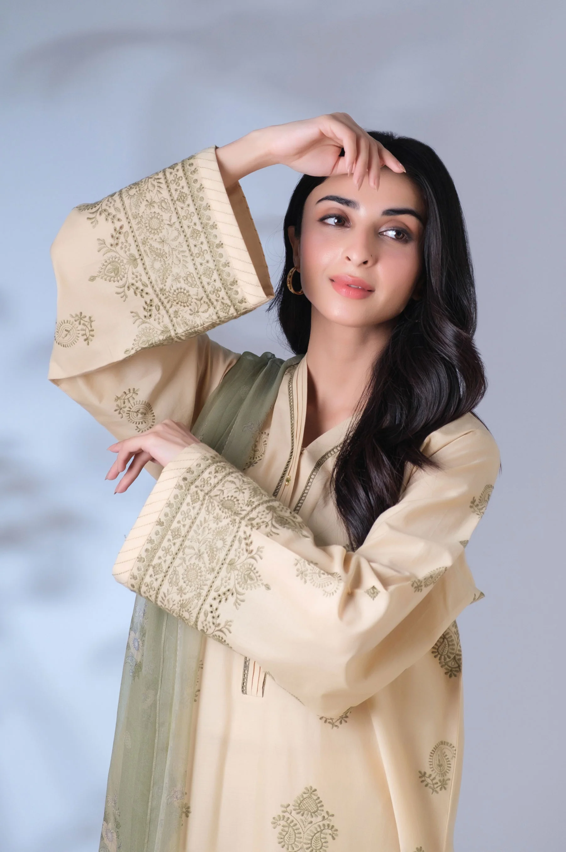 Stitched 3 Piece Embroidered Chikankari Suit - Image 4