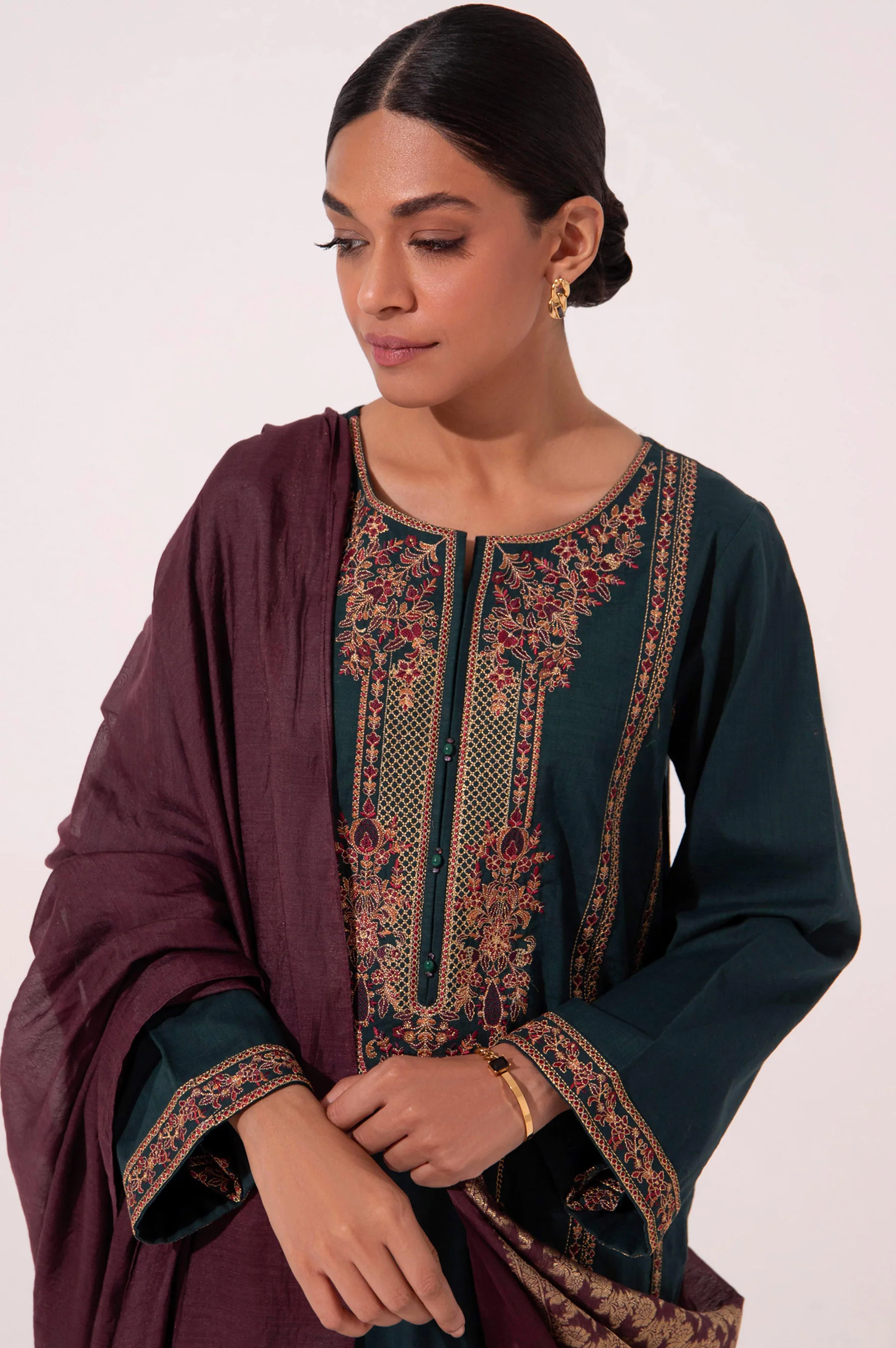 Stitched 3 Piece Cotton Slub Embroidered Outfit - Image 4