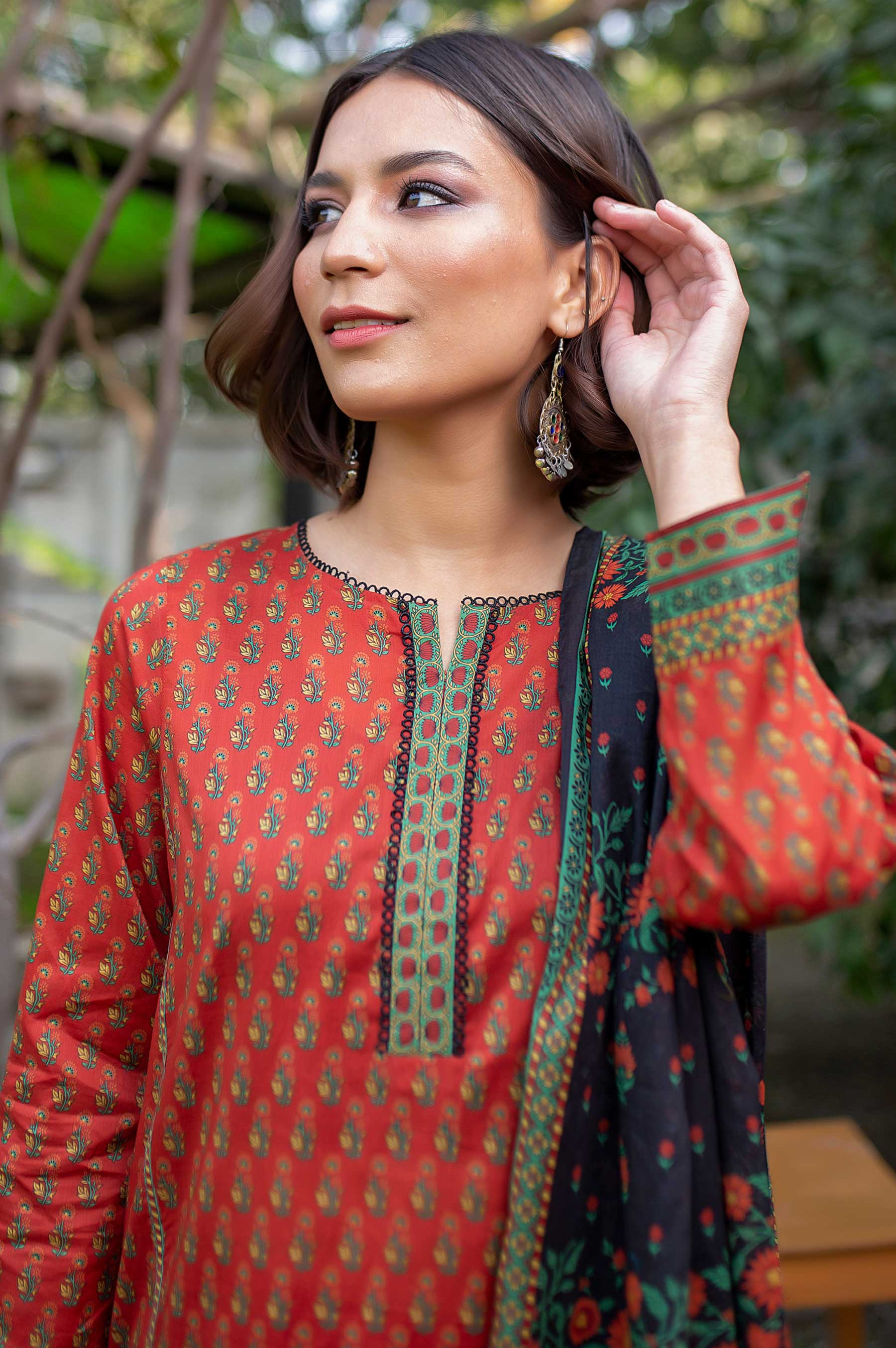 Stitched 3 Piece Digital Printed Doria Lawn Suit - Image 3