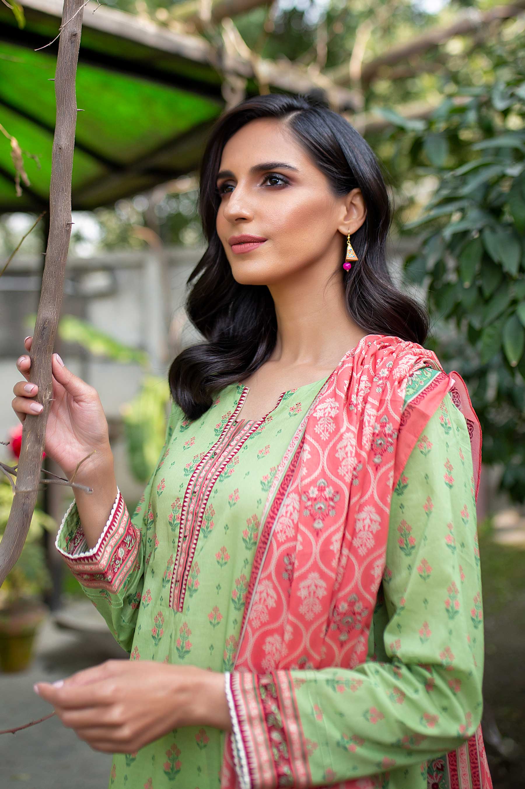Stitched 3 Piece Digital Printed Doria Lawn Suit - Image 4