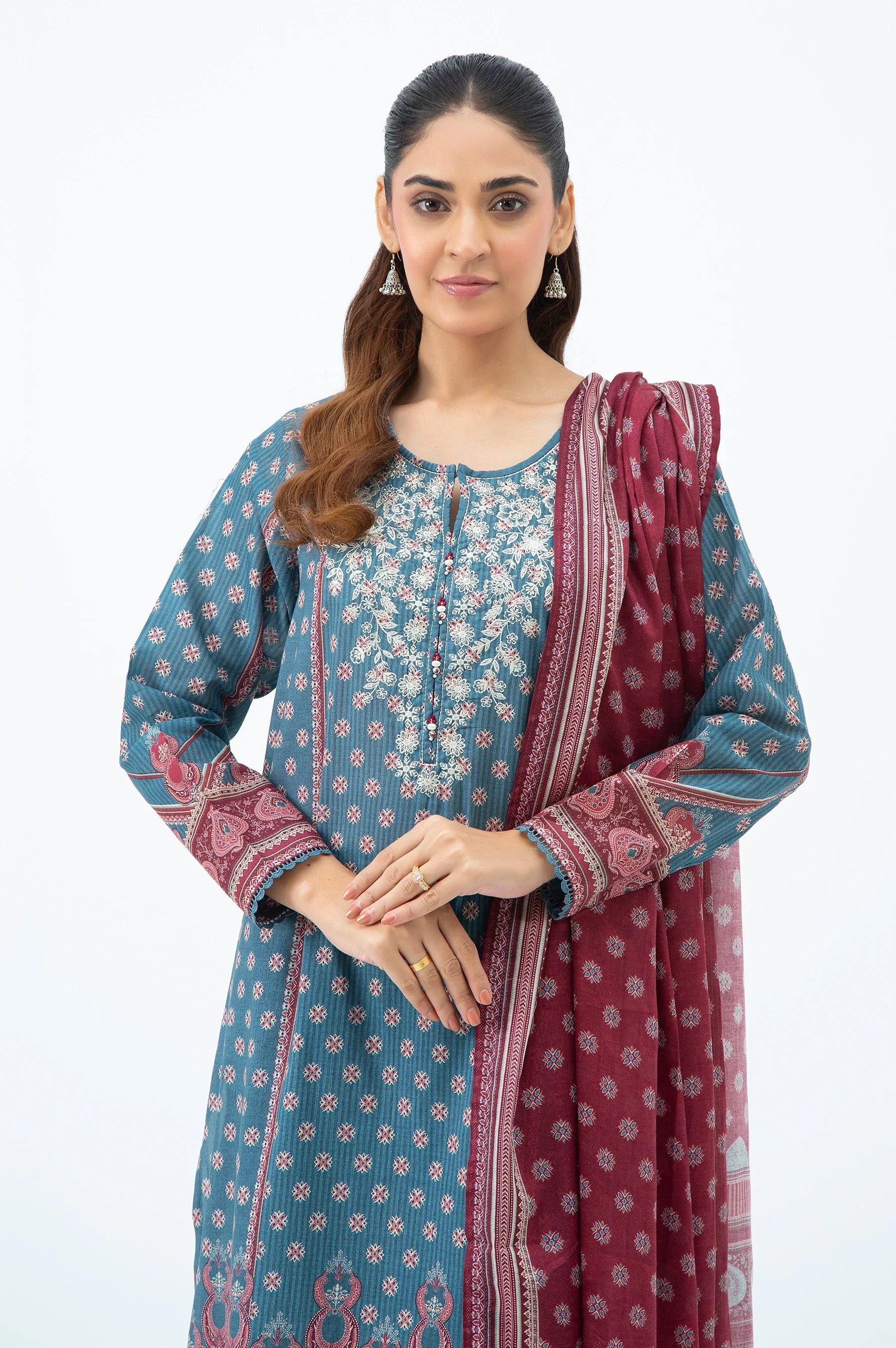STITCHED EMBROIDERED LAWN SUIT (FACTORY E-OUTLET) - Image 3