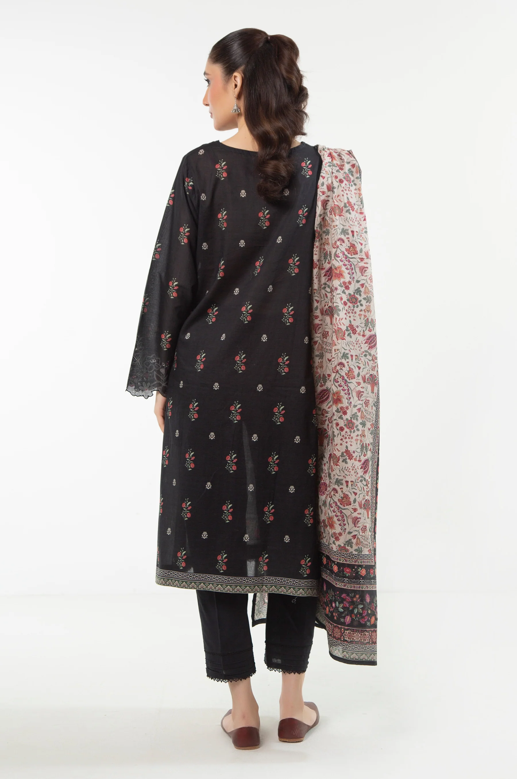 STITCHED PRINTED LAWN SUIT - Image 3