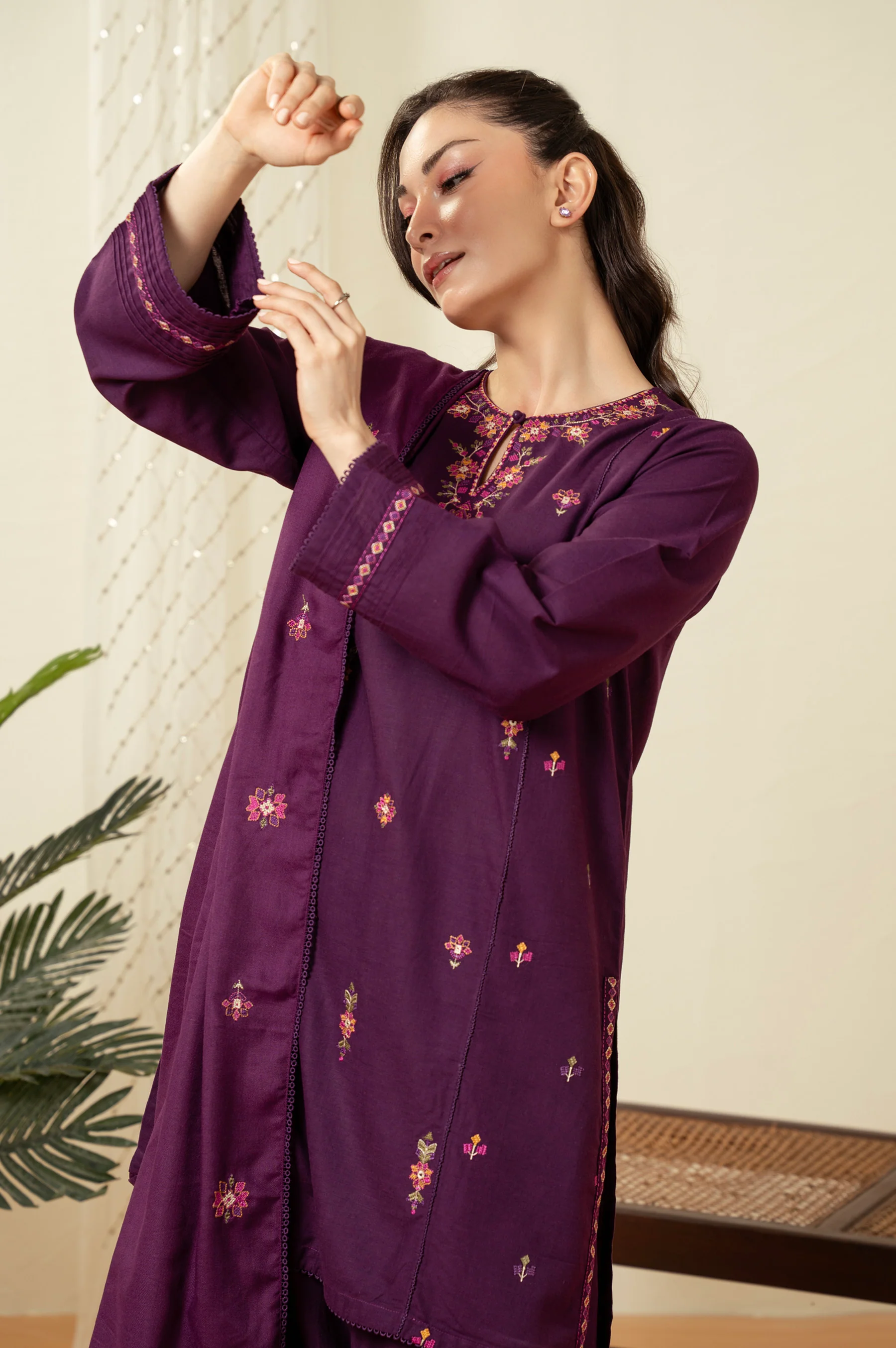 STITCHED DYED EMBROIDERED SUIT - Image 3