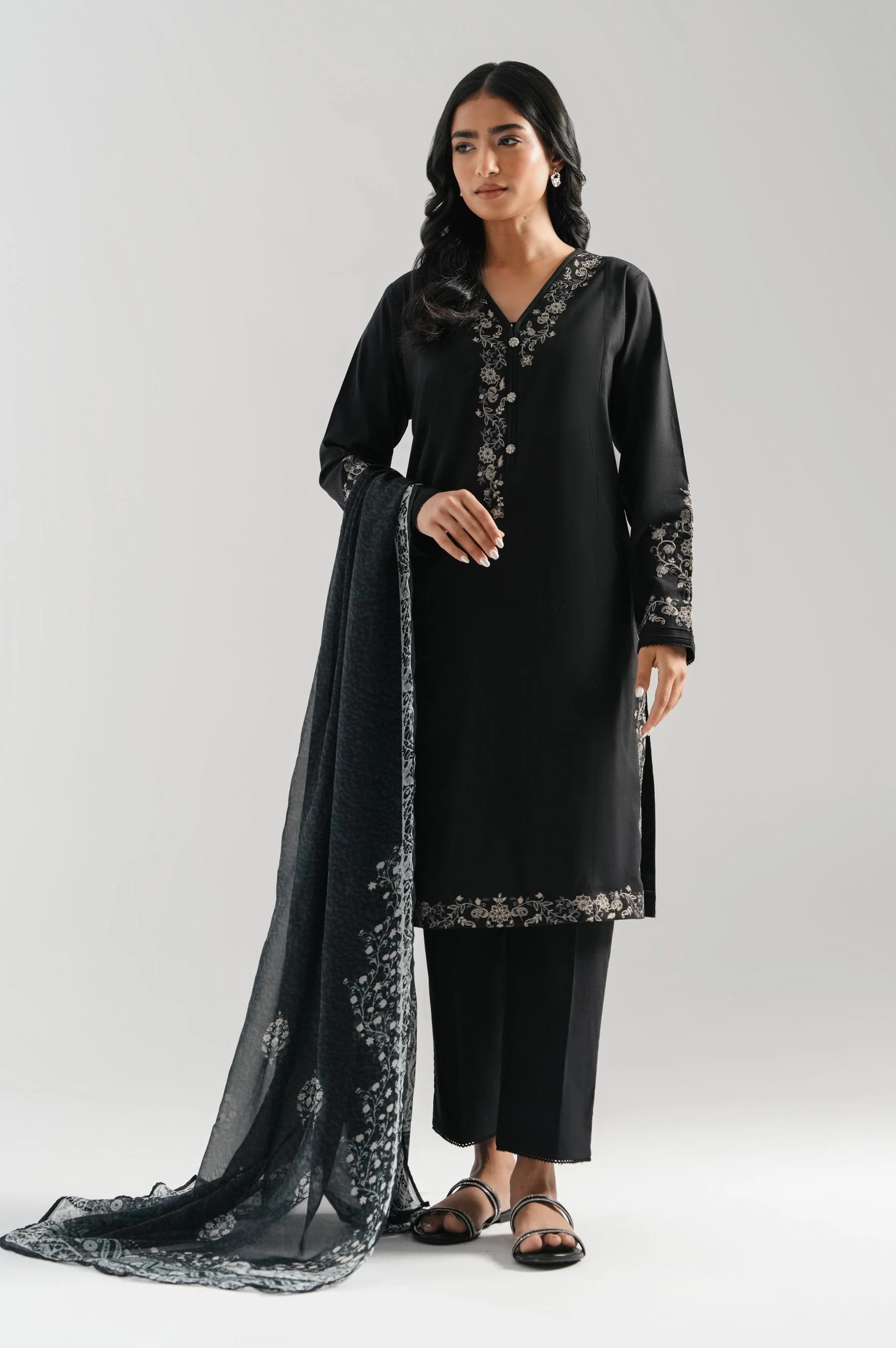 STITCHED PRINTED BOTH SIDE SLUB SUIT (FACTORY E-OUTLET) - Image 2