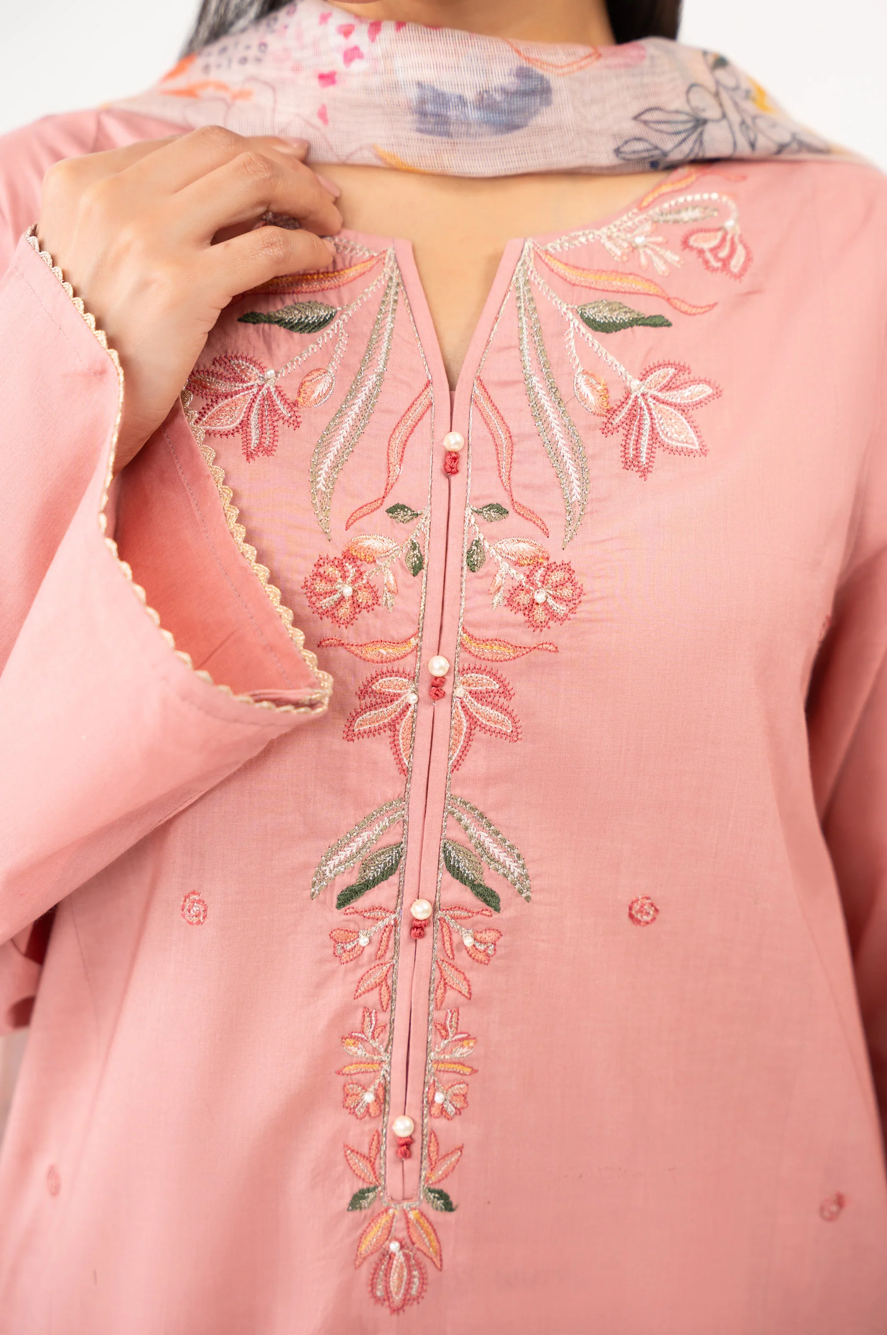 STITCHED EMBROIDERED CAMBRIC SUIT - Image 6
