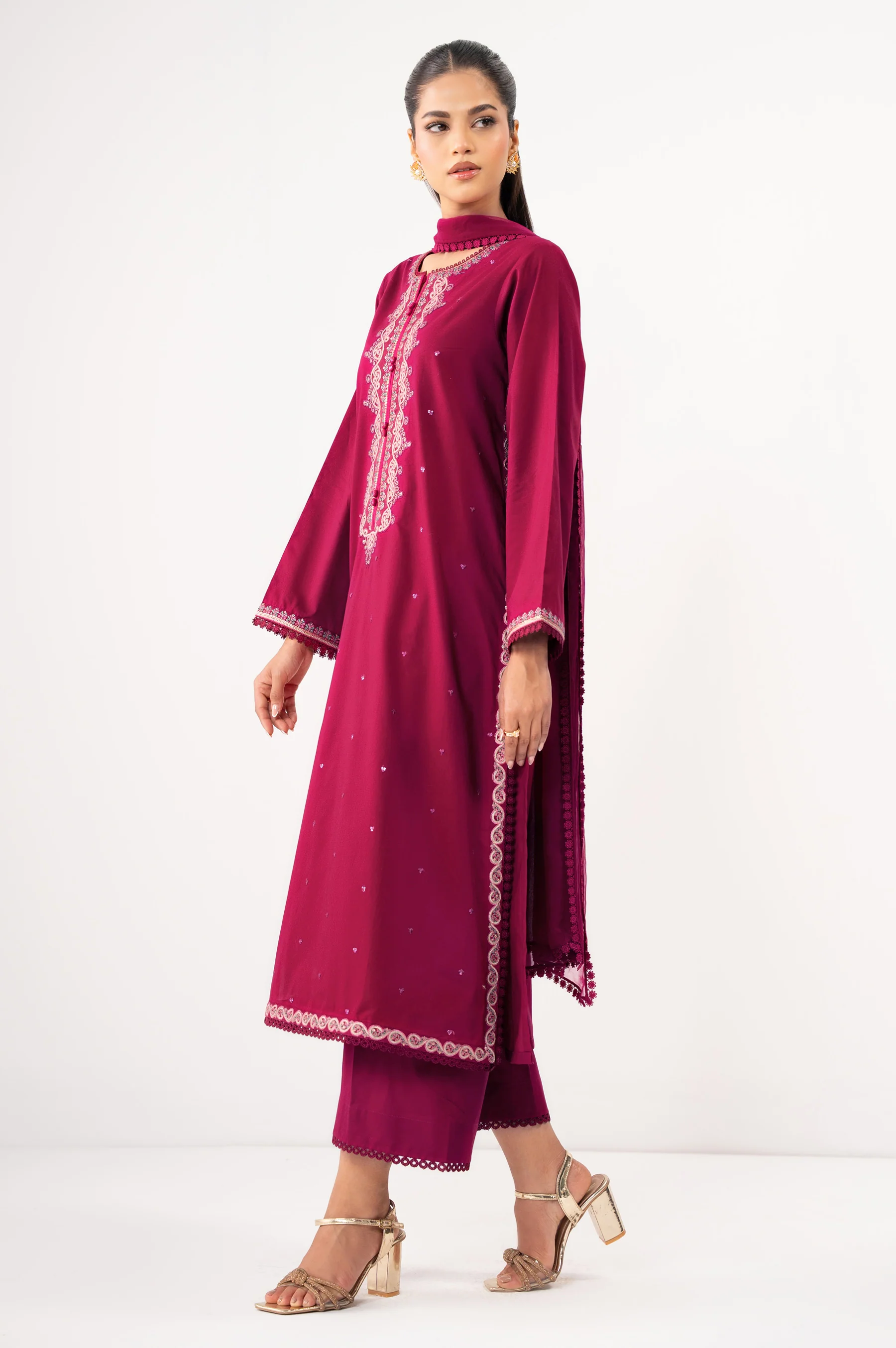 EMBROIDERED SUIT - Image 6