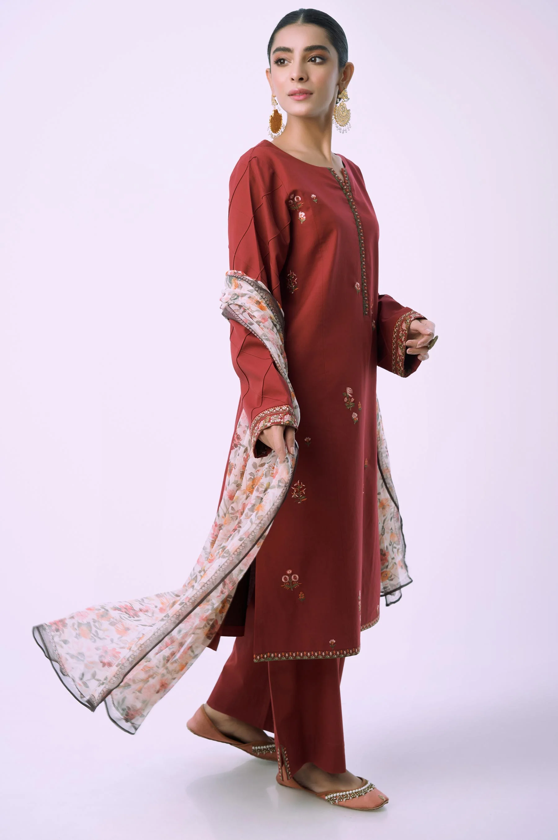 Stitched 3 Piece Embroidered Cambric with Chiffon Dupatta - Image 5