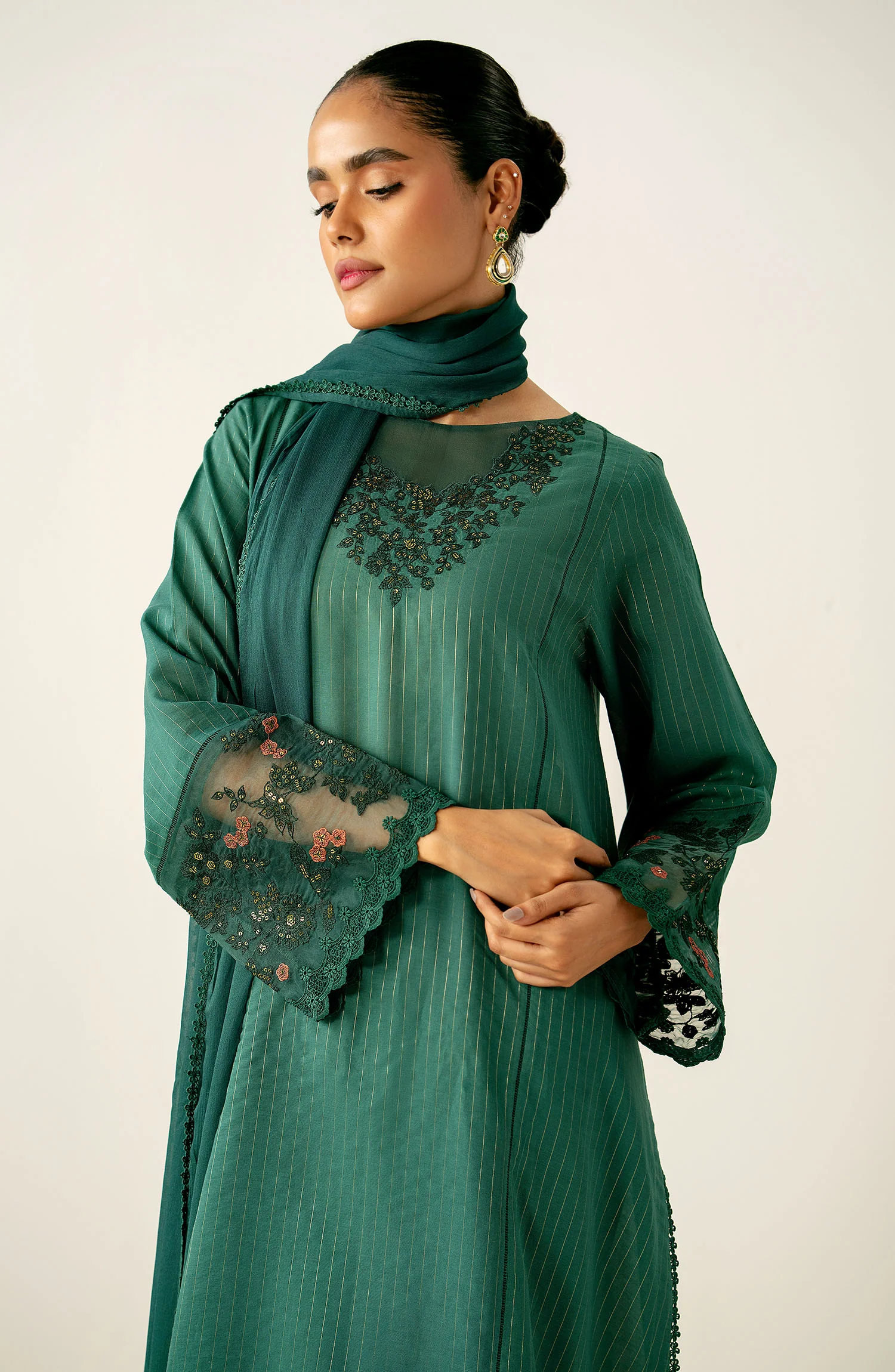 Stitched 3 Piece Embroidered Cambric Zari Suit - Image 5