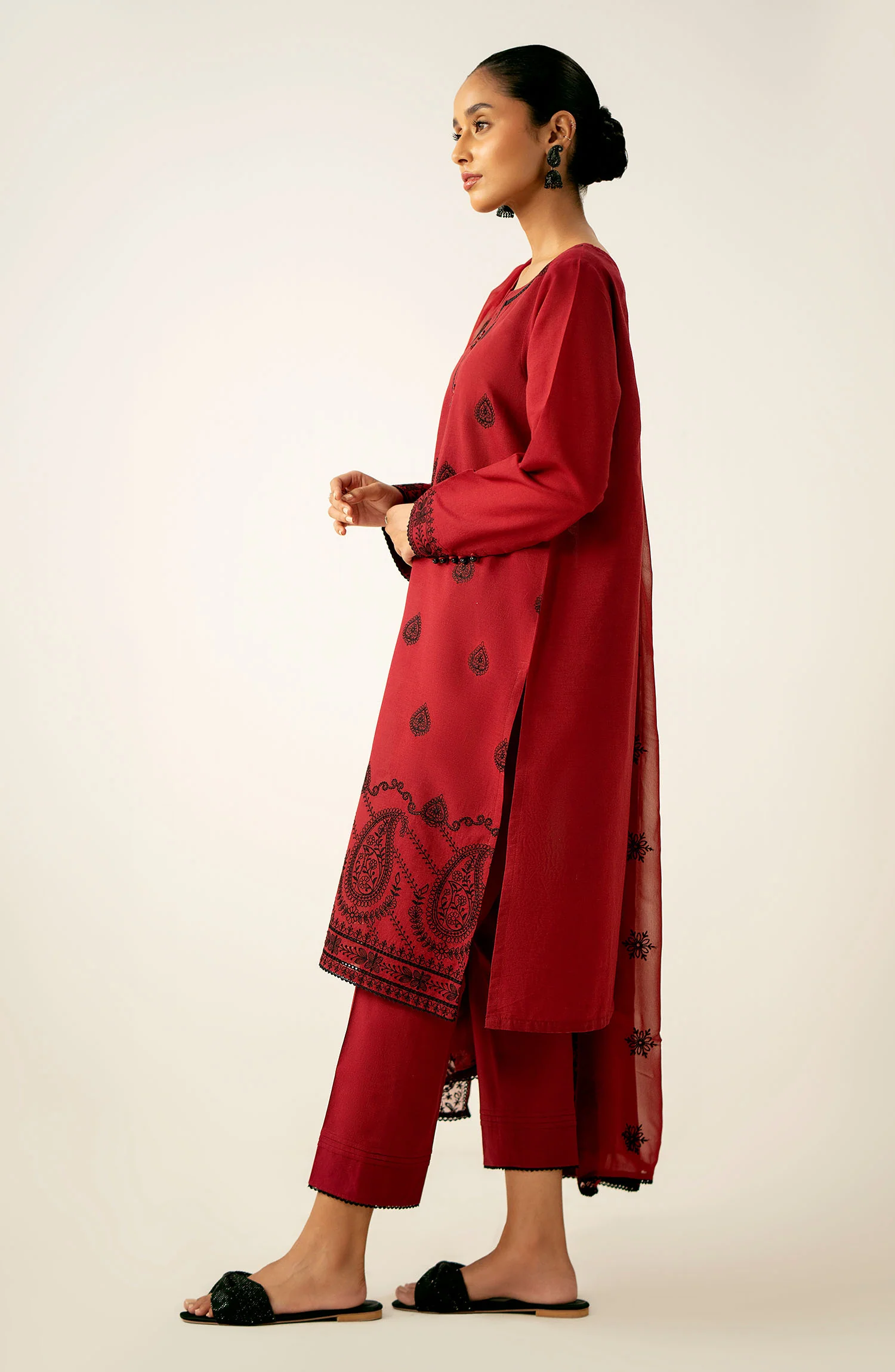 Stitched 3 Piece Embroidered Chikankari Suit - Image 6