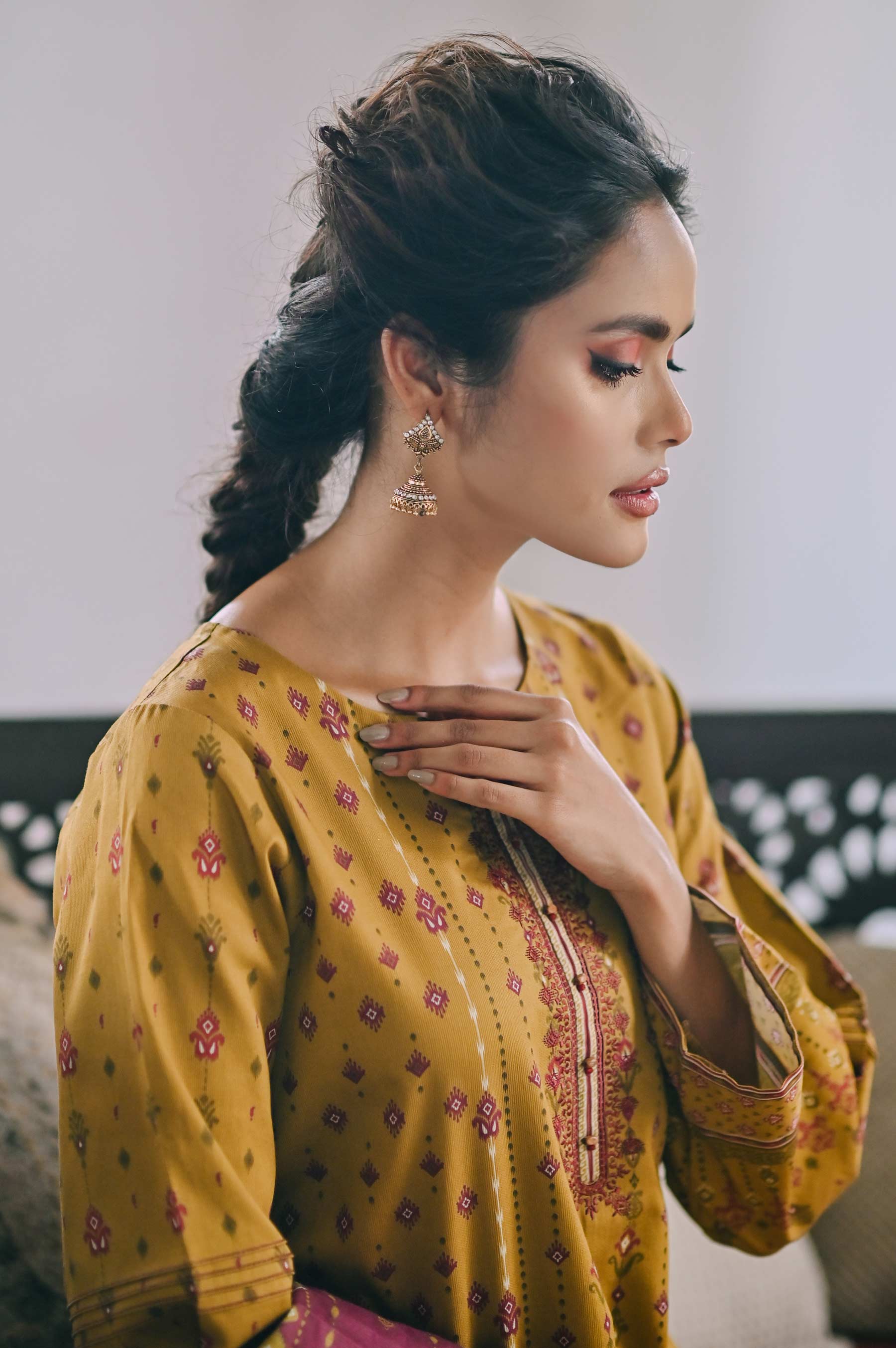 Stitched 3 Piece Embroidered Cottel Suit - Image 3
