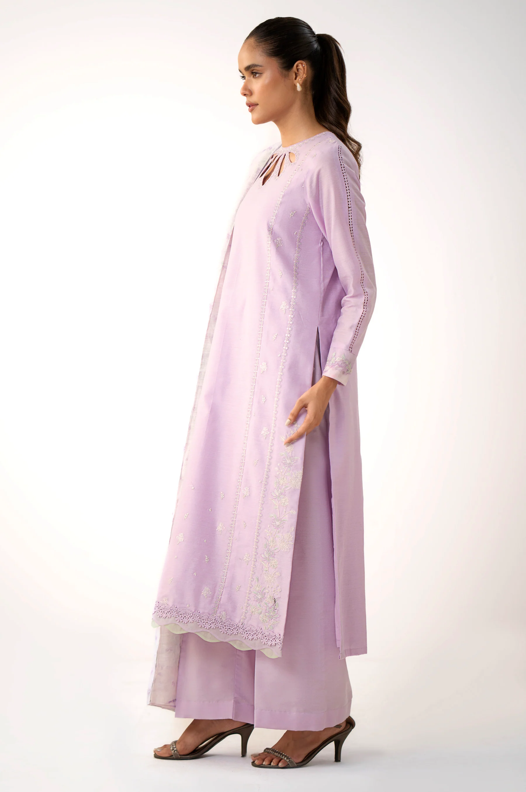 EMBROIDERED SUIT - Image 5