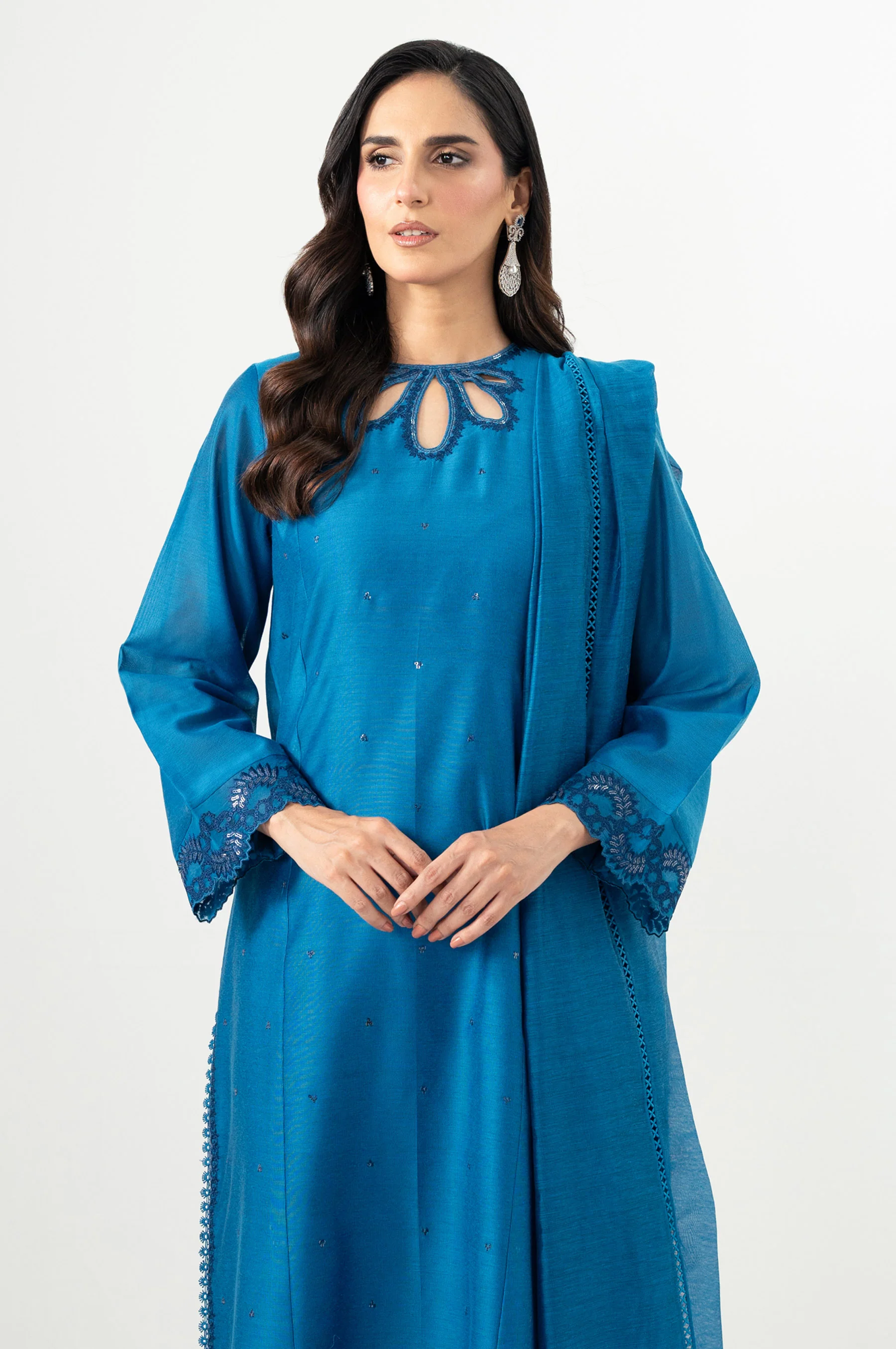 EMBROIDERED SUIT - Image 4