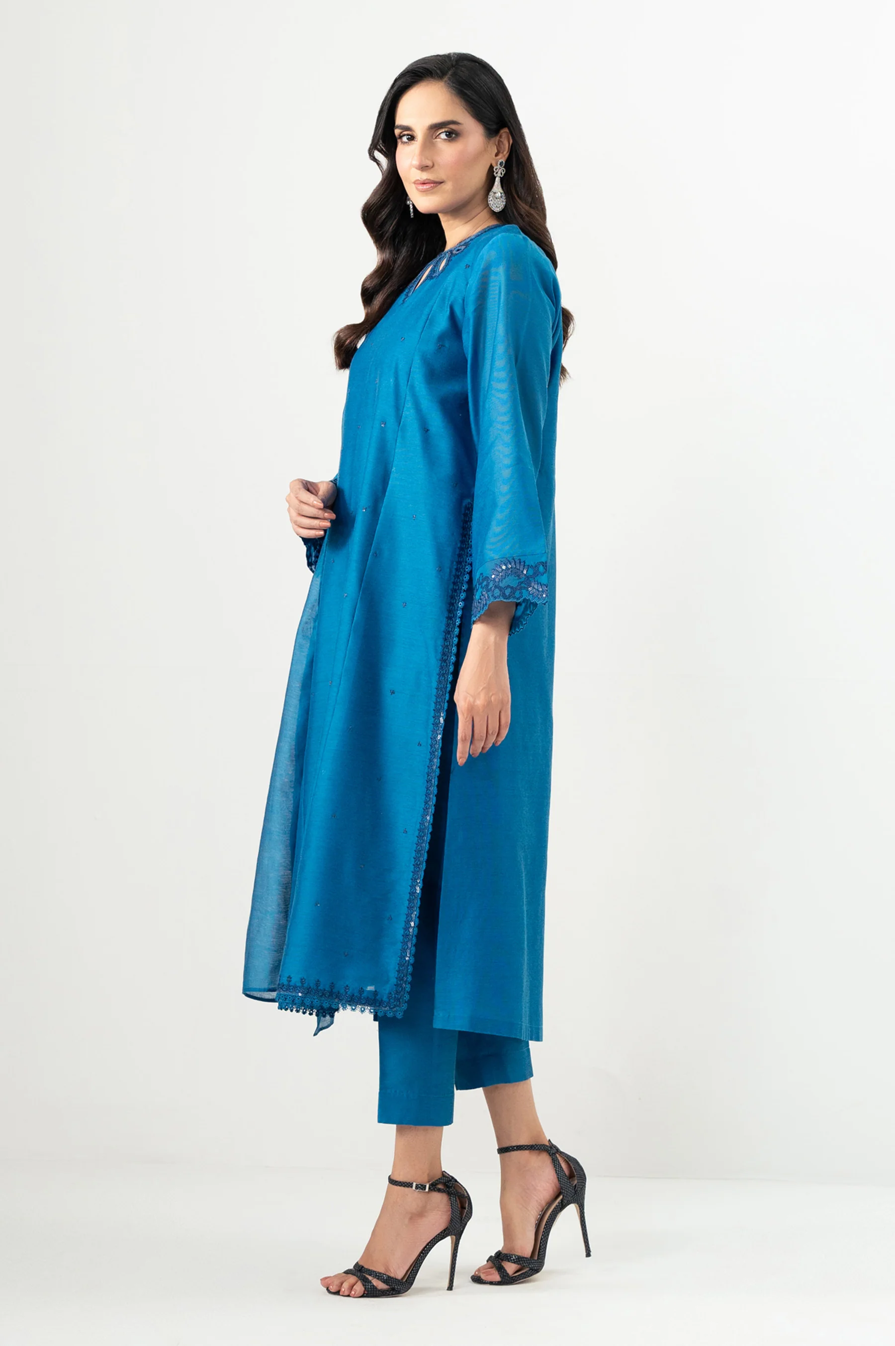 EMBROIDERED SUIT - Image 5