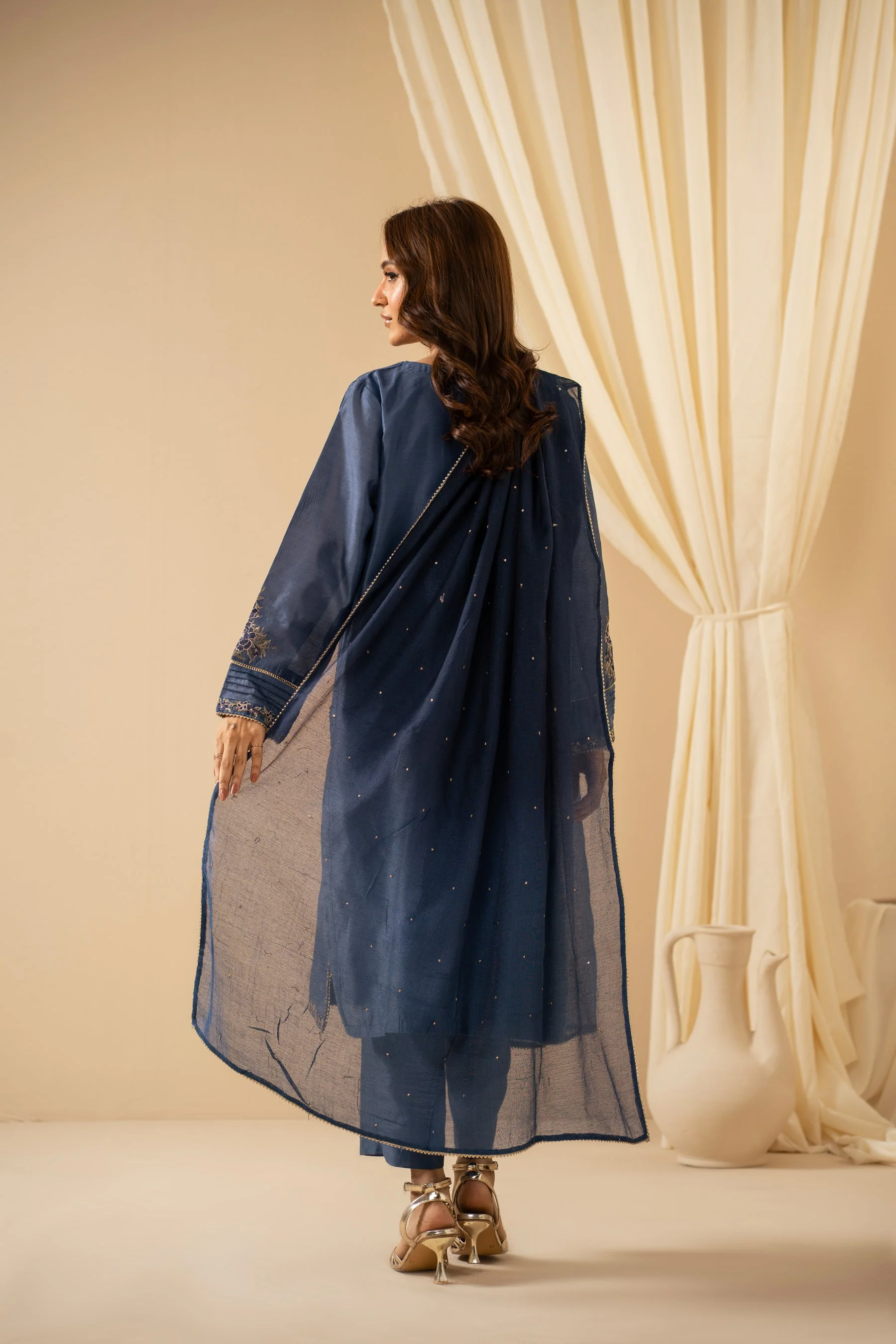 STITCHED EMBROIDERED COTTON NET SUIT (FACTORY E-OUTLET) - Image 4