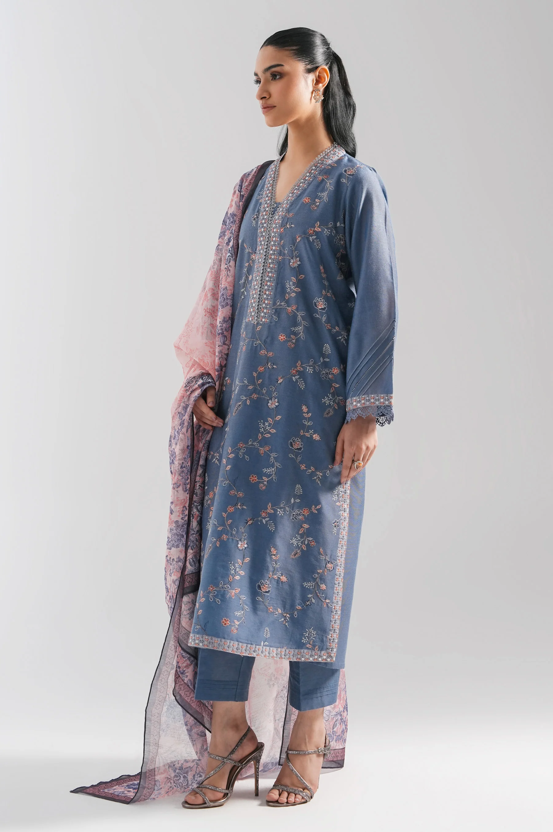 STITCHED EMBROIDERED COTTON NET SUIT - Image 5
