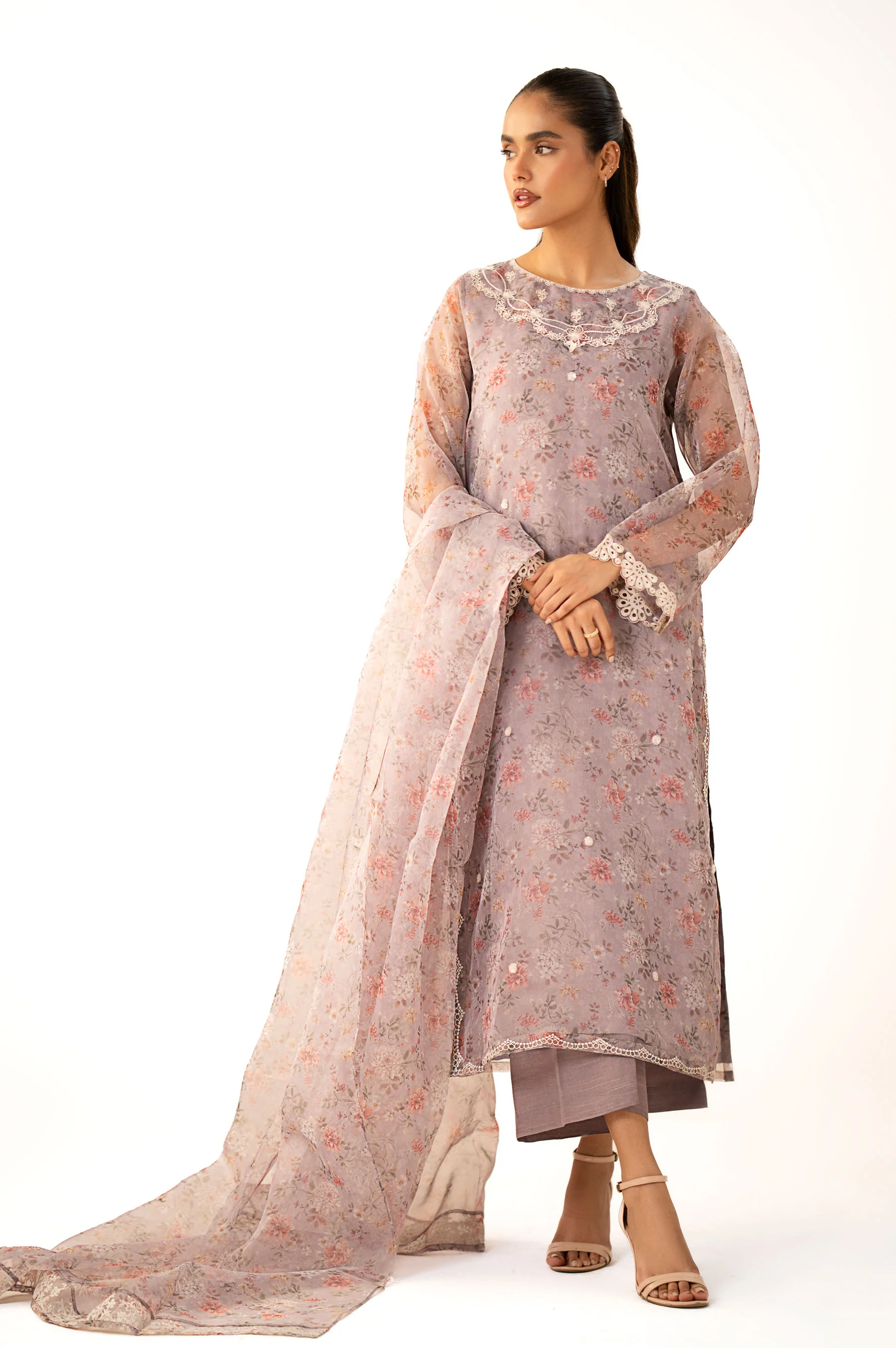 EMBROIDERED SUIT - Image 6