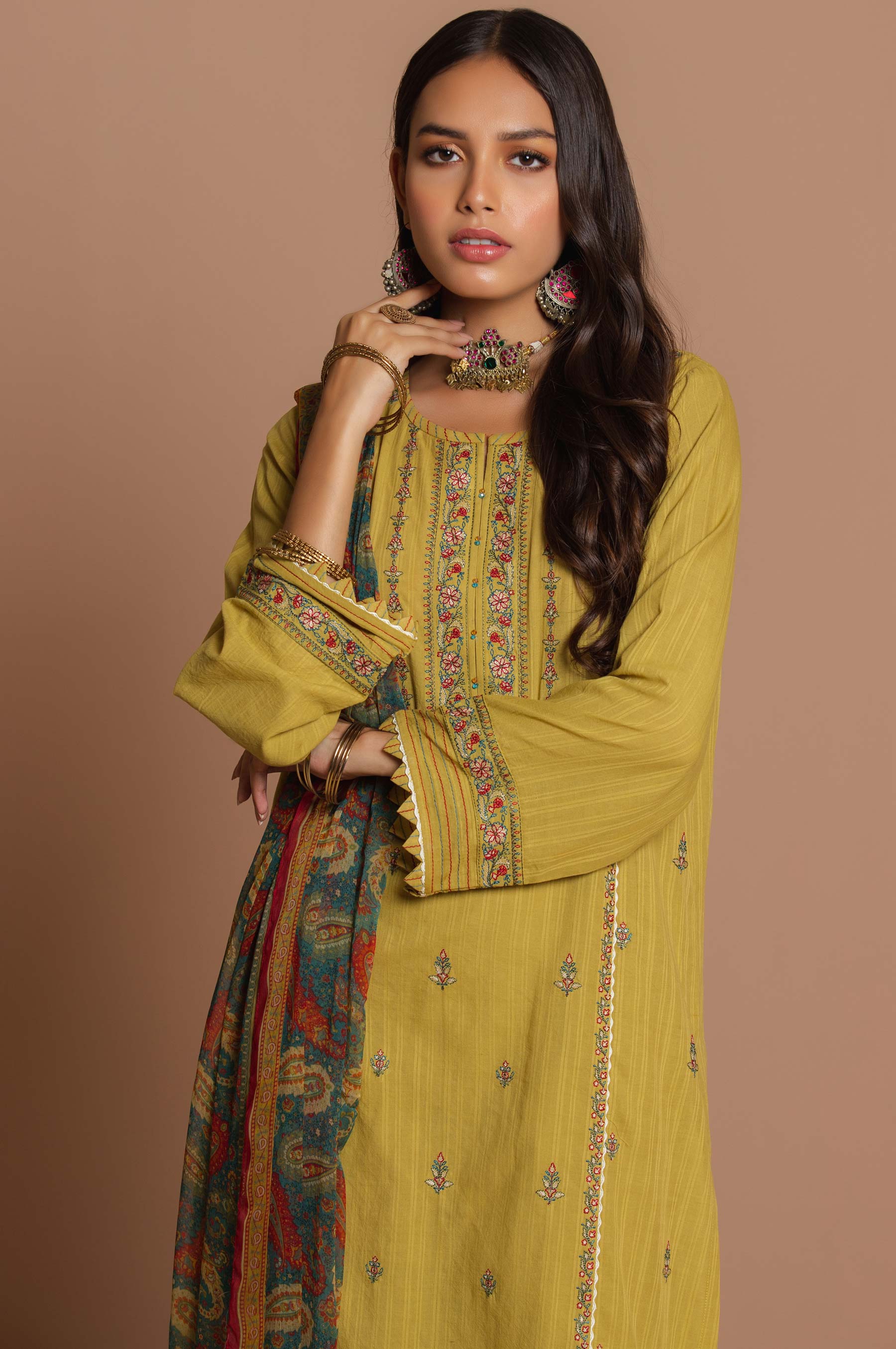 Stitched 3 Piece Doria Lawn Suit with Polyester Chiffon Dupatta - Image 3