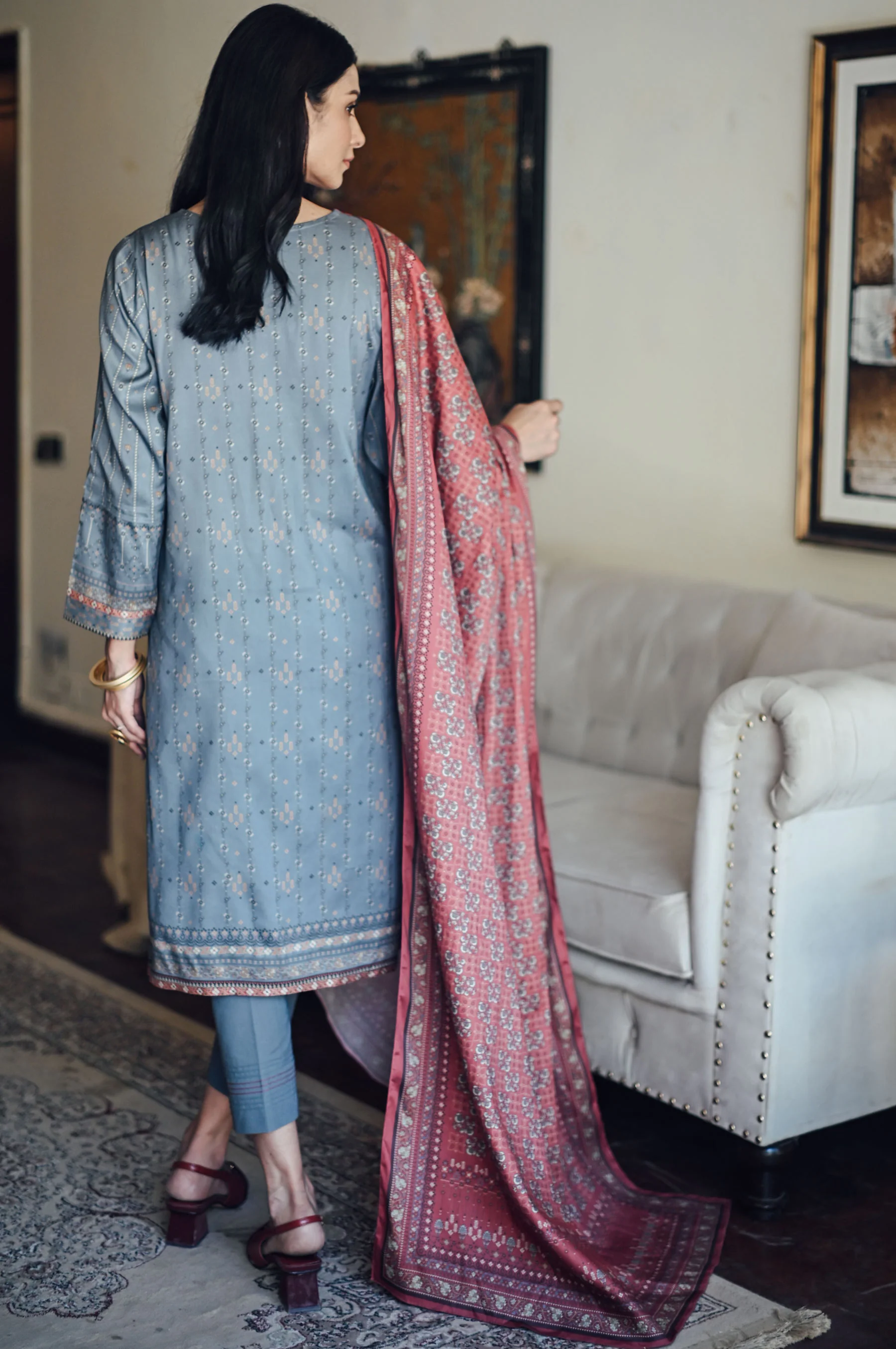 Stitched 3 Piece Embroidered Doria Linen Viscose Suit - Image 2