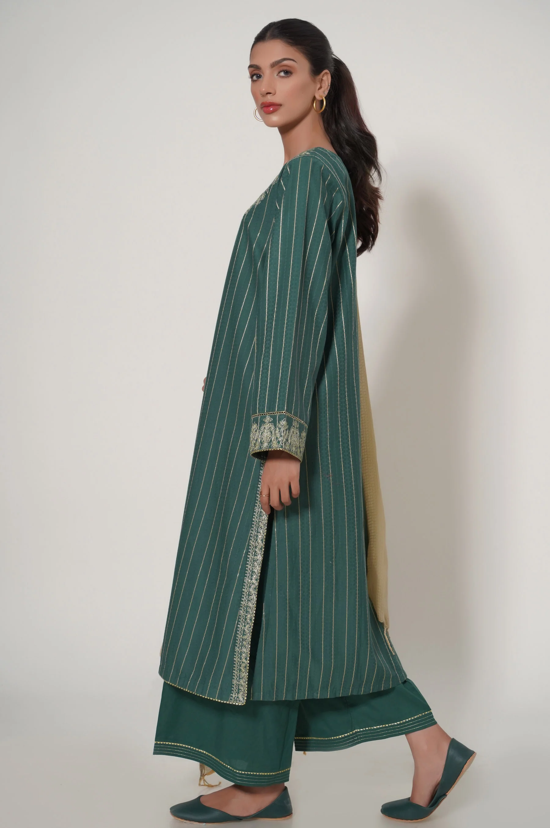 Stitched 3 Piece Embroidered Jacquard Suit - Image 5