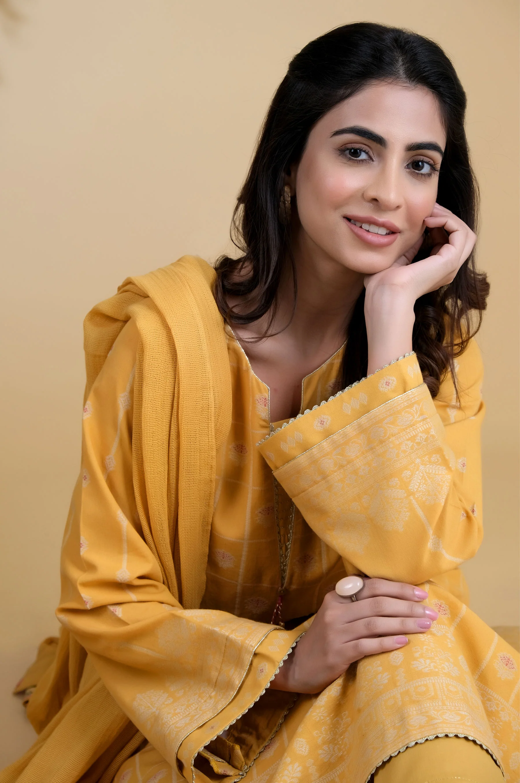 Stitched 3 Piece Embroidered Jacquard Suit - Image 4