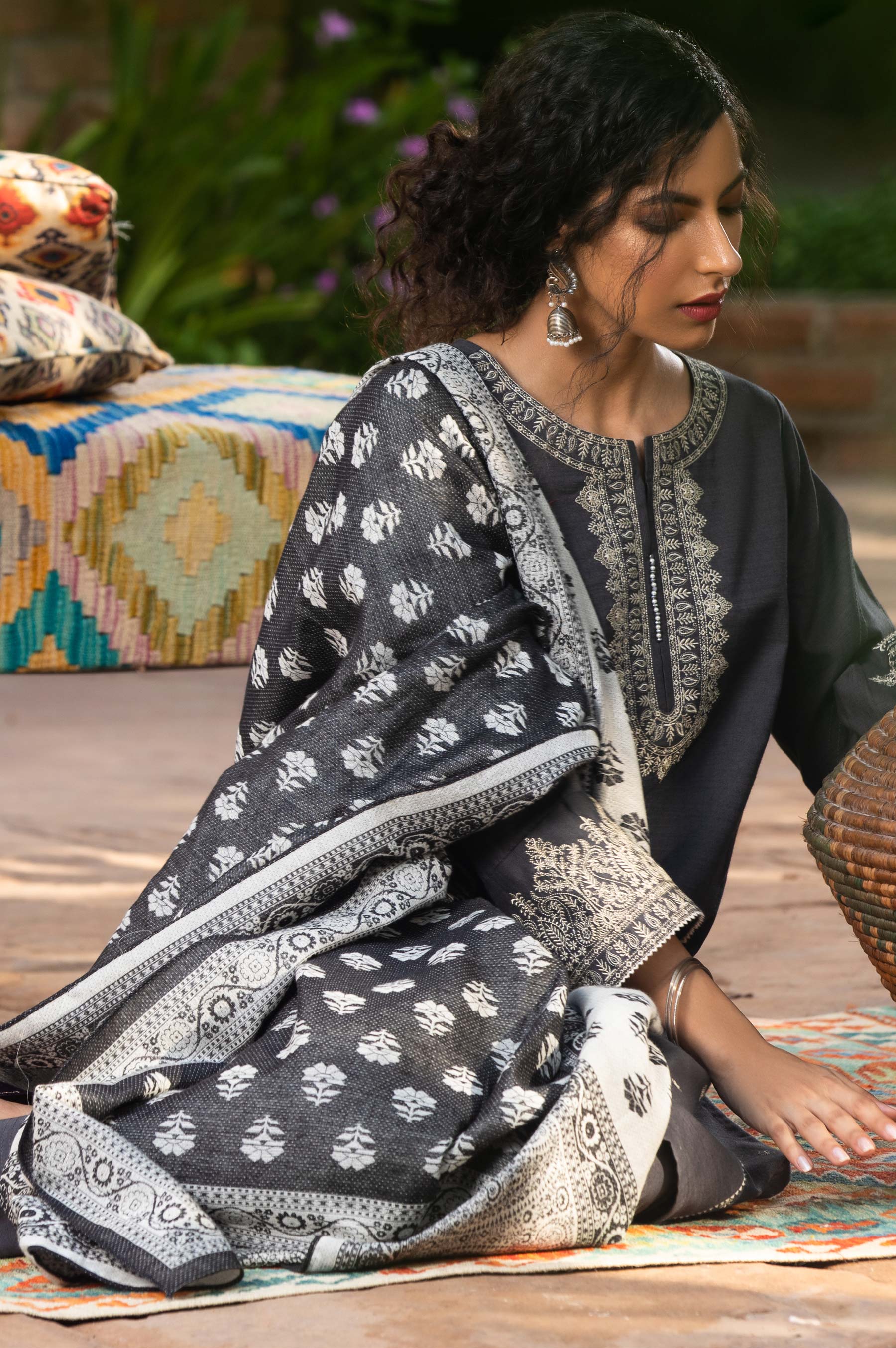 Stitched 3 Piece Embroidered Khaddar Suit - Image 4