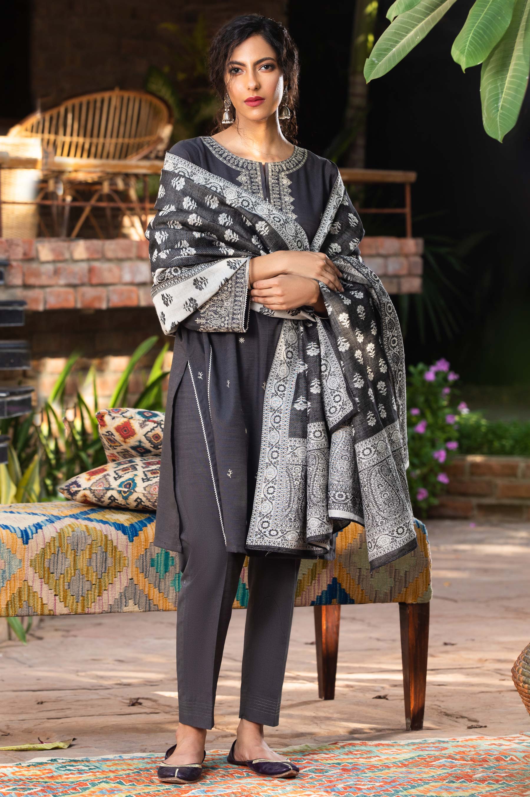 Stitched 3 Piece Embroidered Khaddar Suit - Image 5