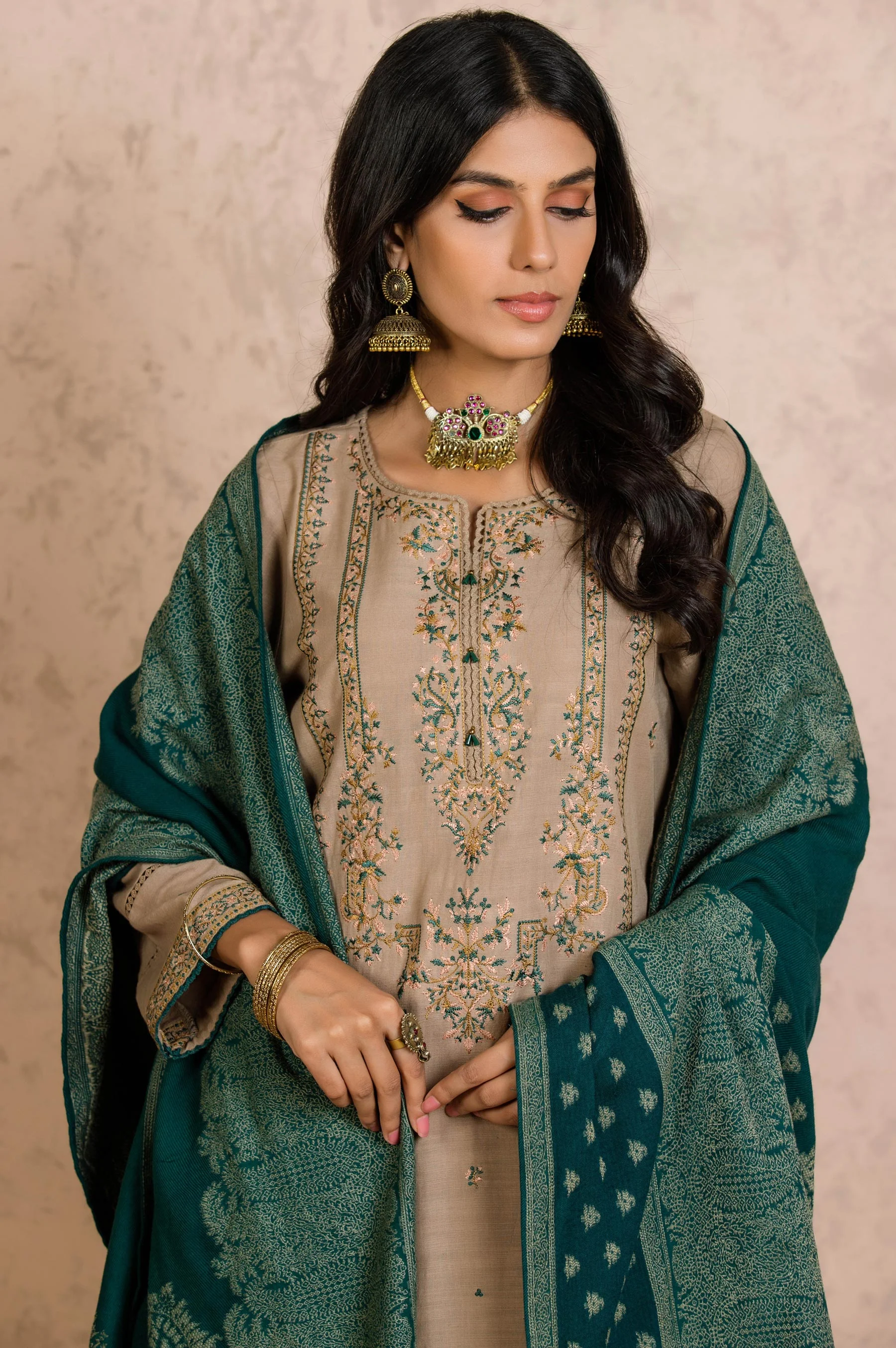 Stitched 3 Piece Embroidered Khaddar with Jacquard Shawl Suit - Image 5