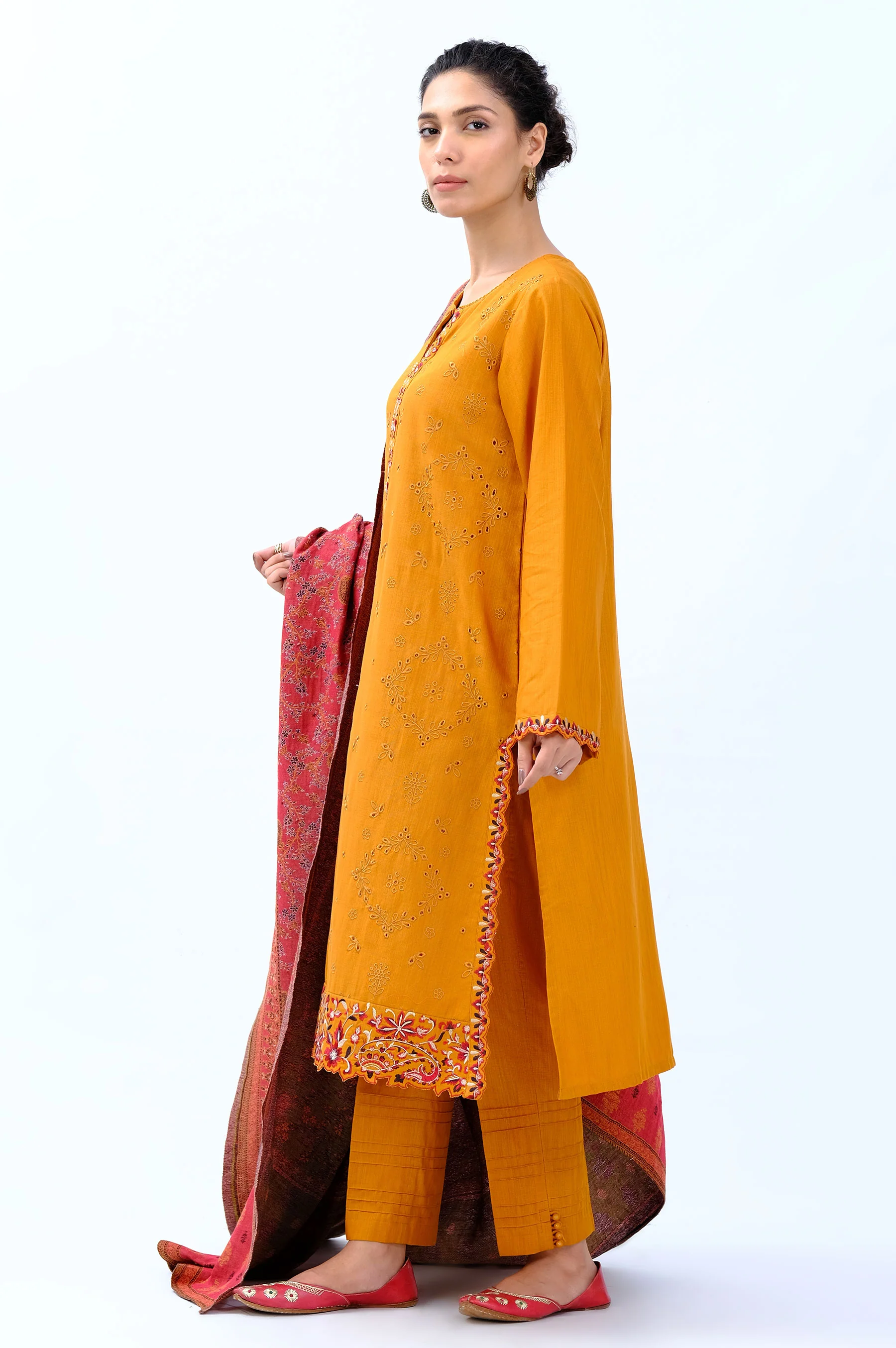 Stitched 3 Piece Embroidered Khaddar Suit - Image 4