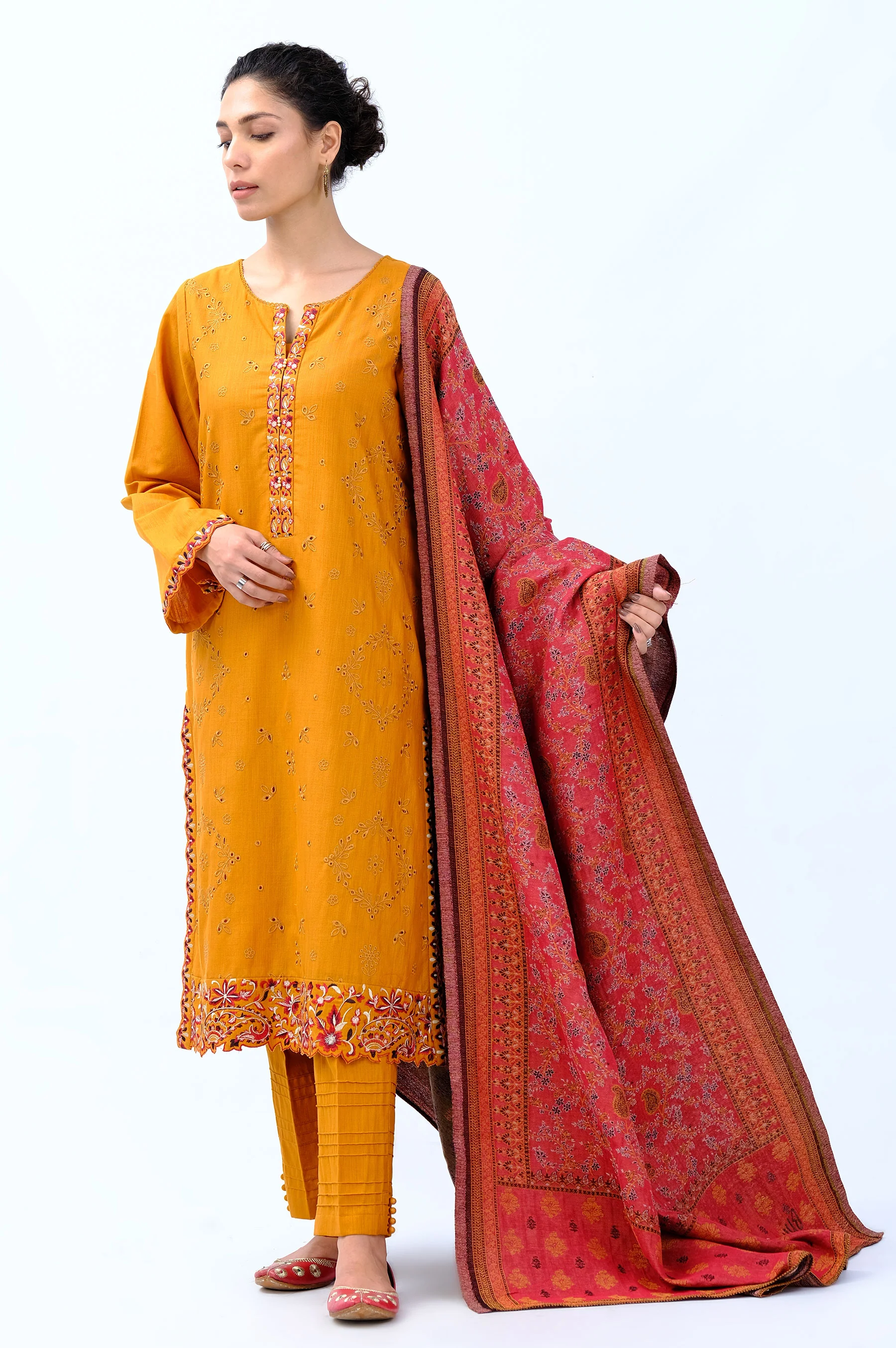 Stitched 3 Piece Embroidered Khaddar Suit - Image 5
