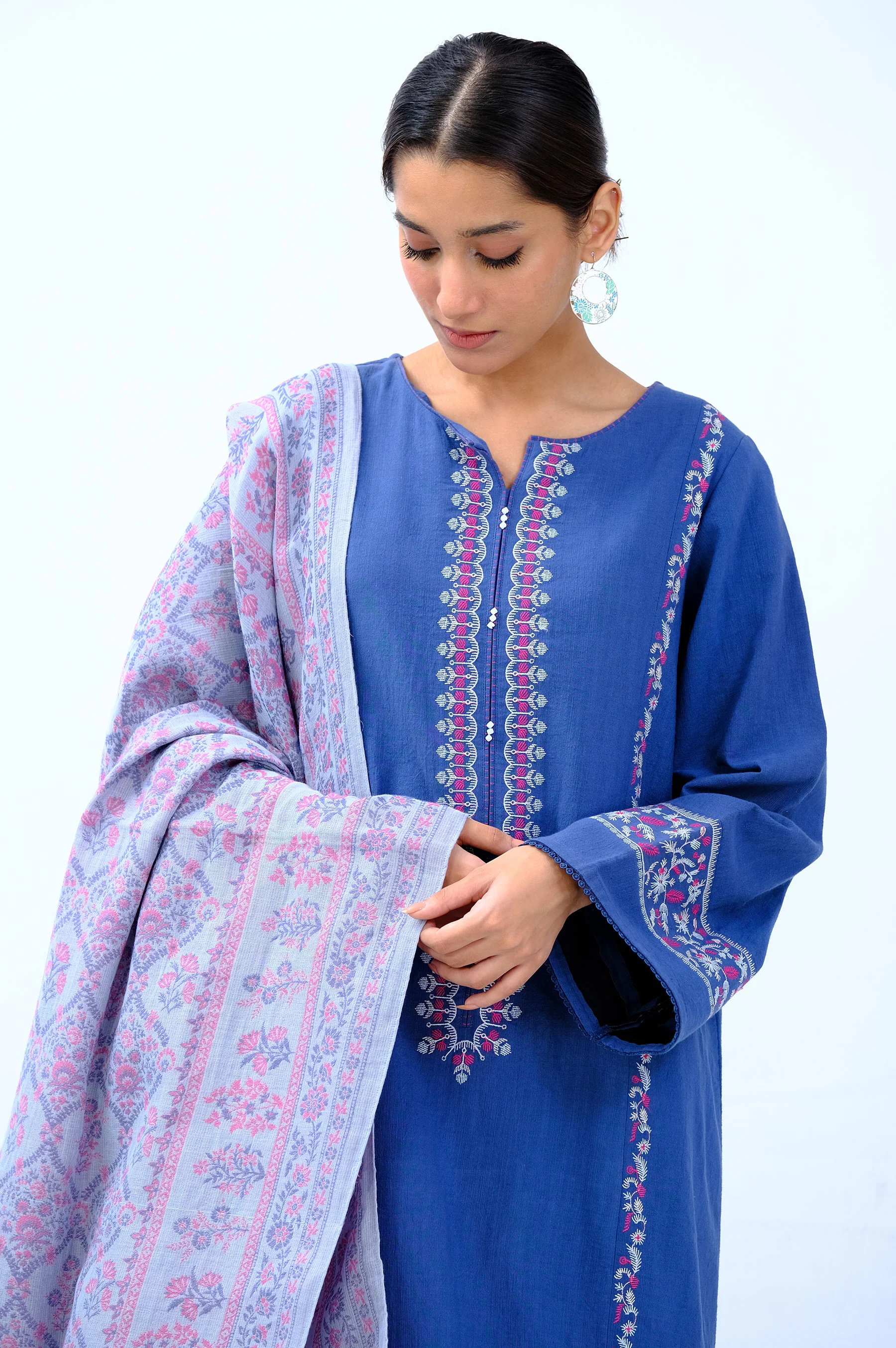 Stitched 3 Piece Embroidered Khaddar with Yarn Dyed Shawl - Image 3