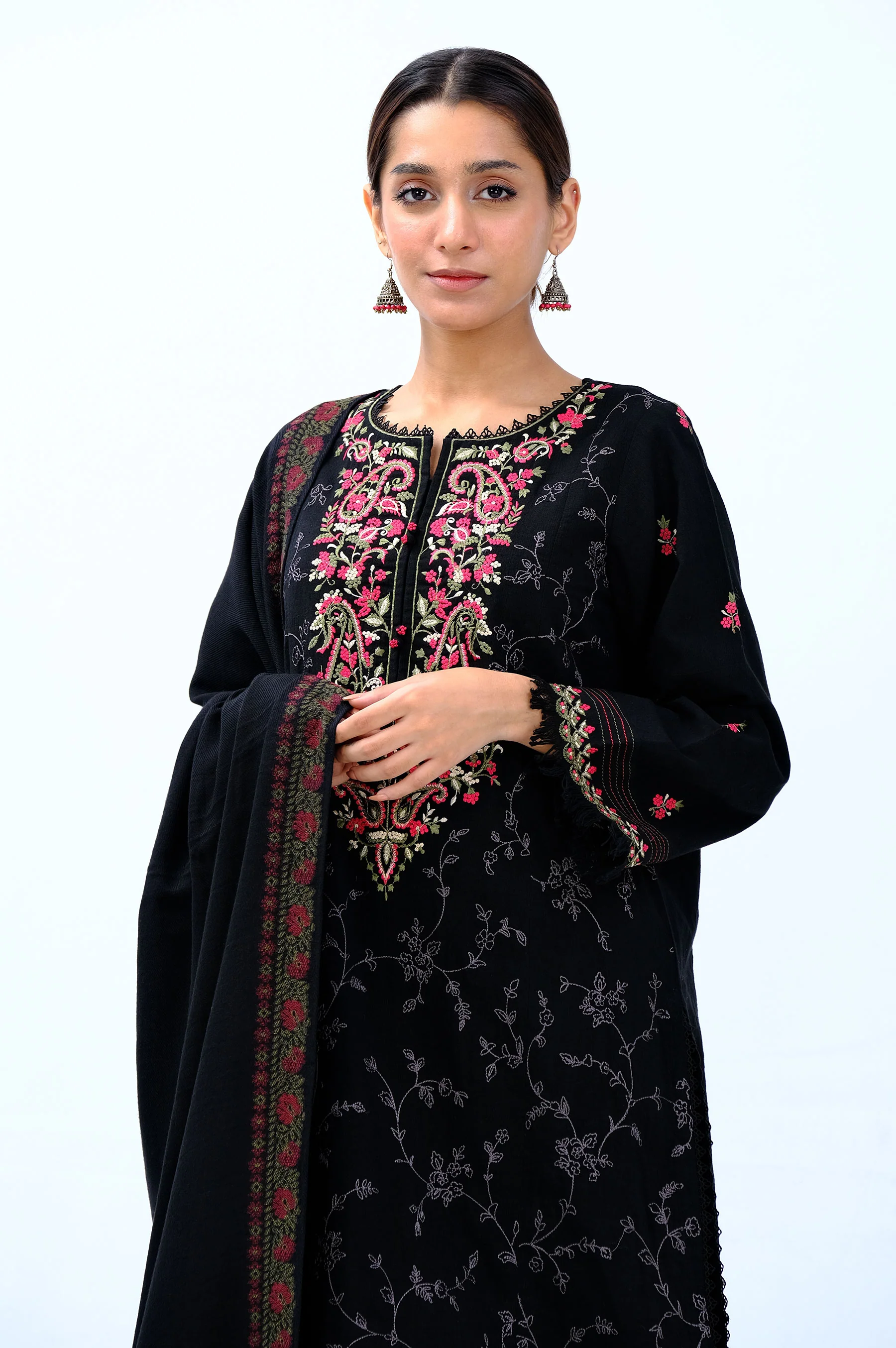 Stitched 3 Piece Embroidered Khaddar Suit - Image 3