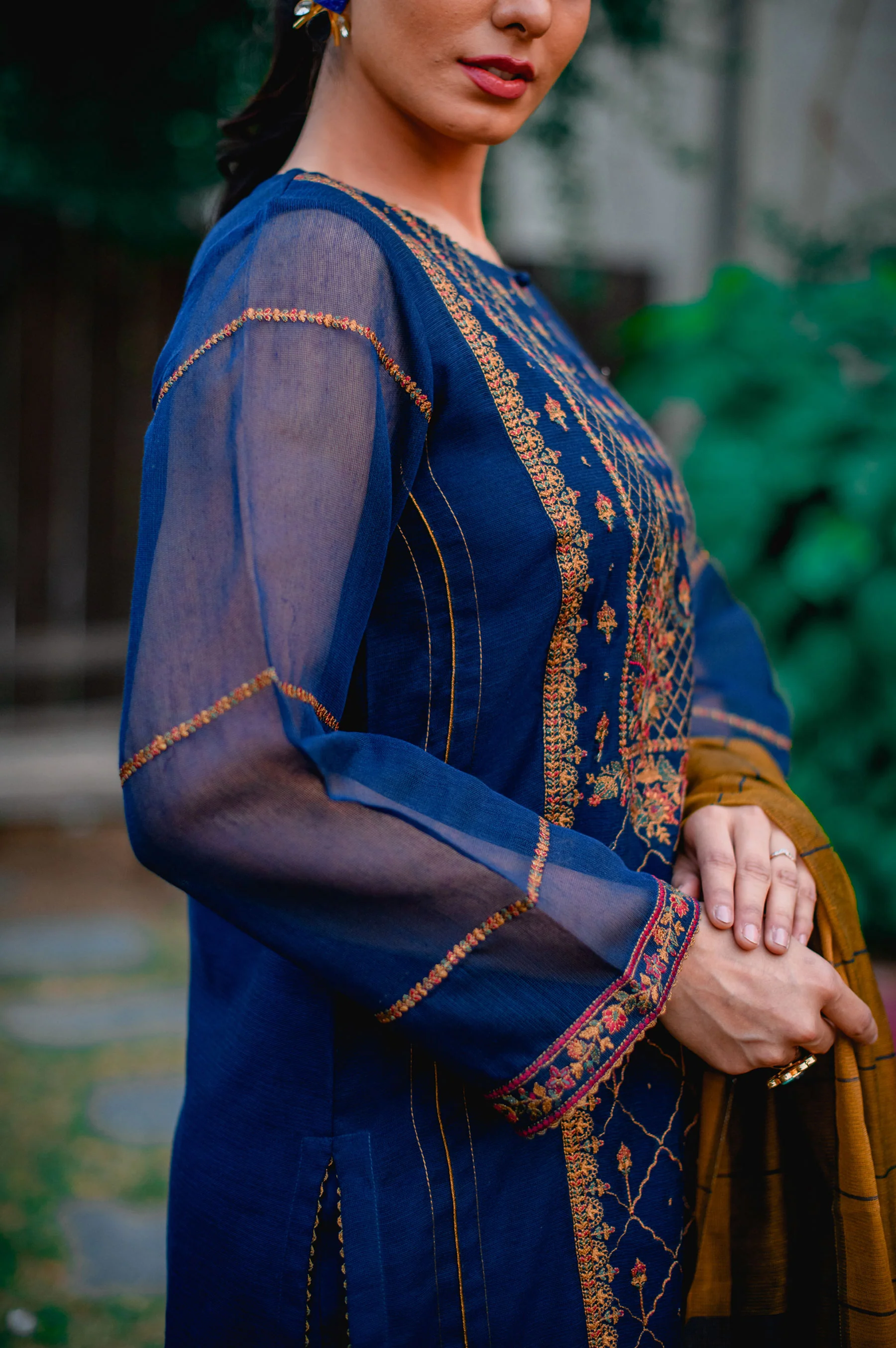 Stitched 3 Piece Khaddi Net Embroidered Suit - Image 6