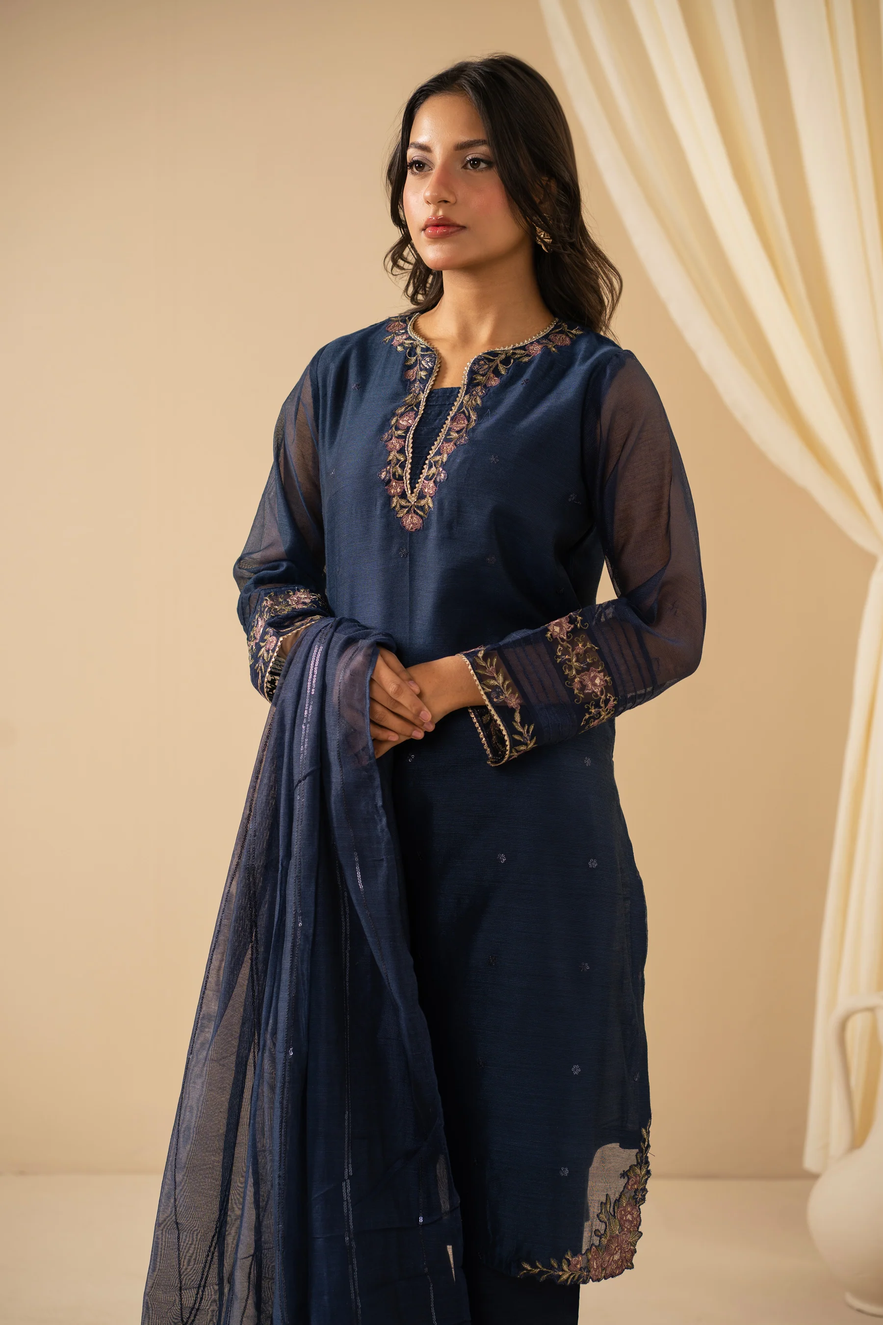 STITCHED EMBROIDERED KHADDI NET SUIT - Image 5