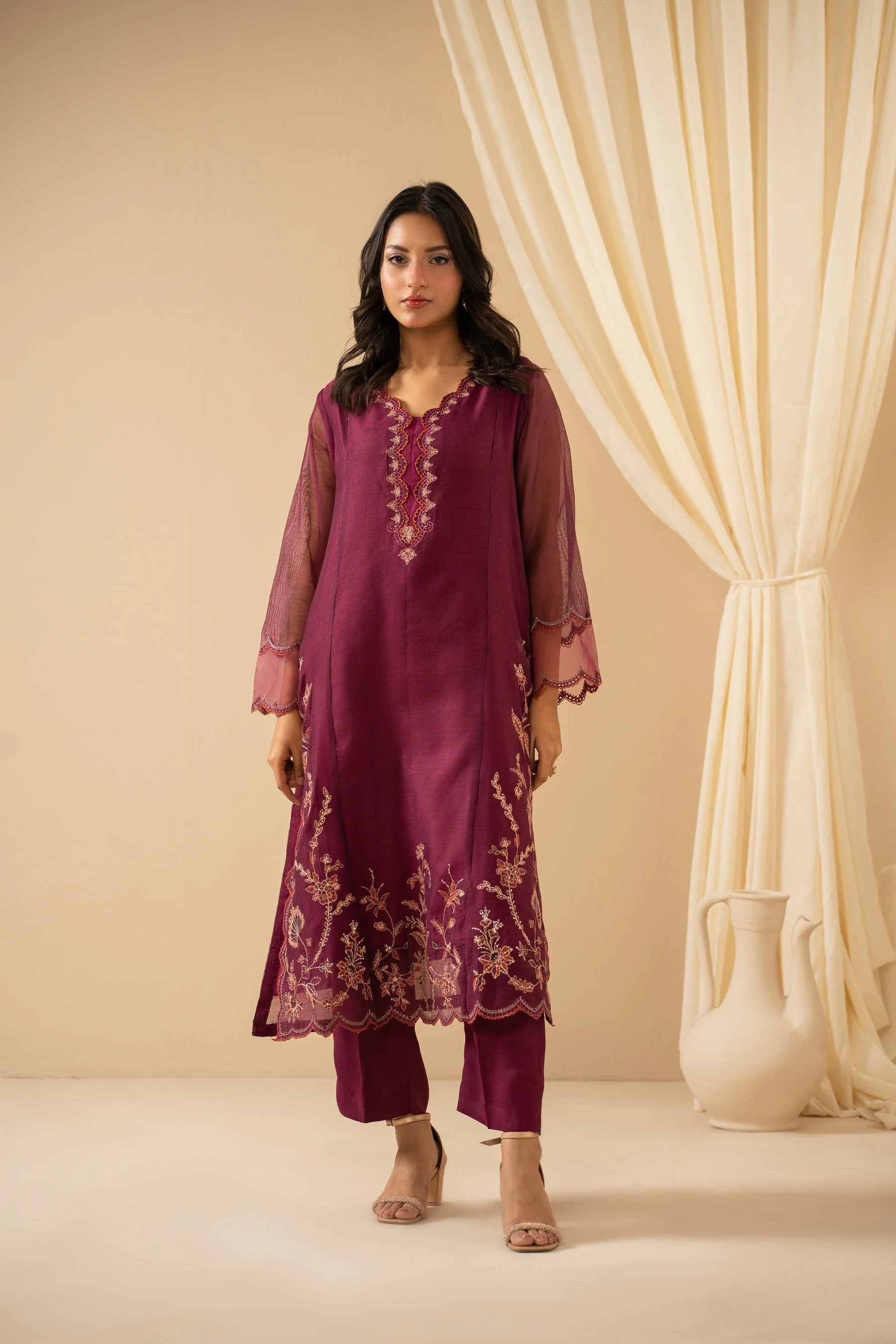 STITCHED EMBROIDERED KHADDI NET SUIT (FACTORY E-OUTLET) - Image 4