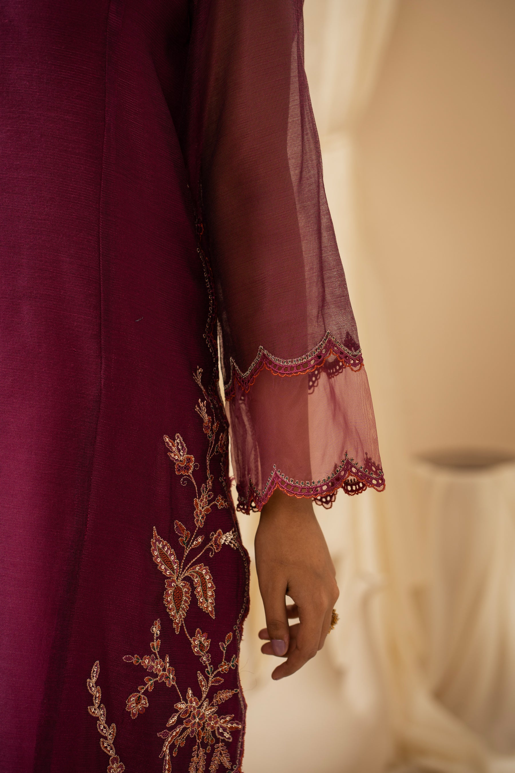 STITCHED EMBROIDERED KHADDI NET SUIT - Image 3