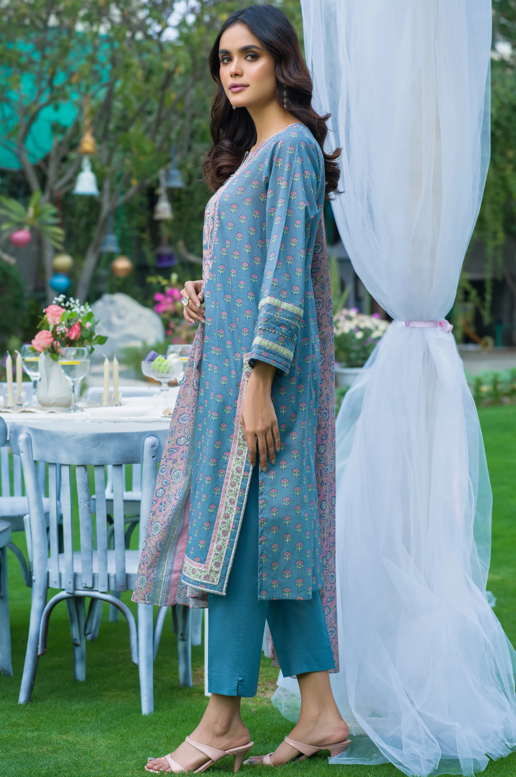 Stitched 3 Piece Embroidered Lawn Suit - Image 3