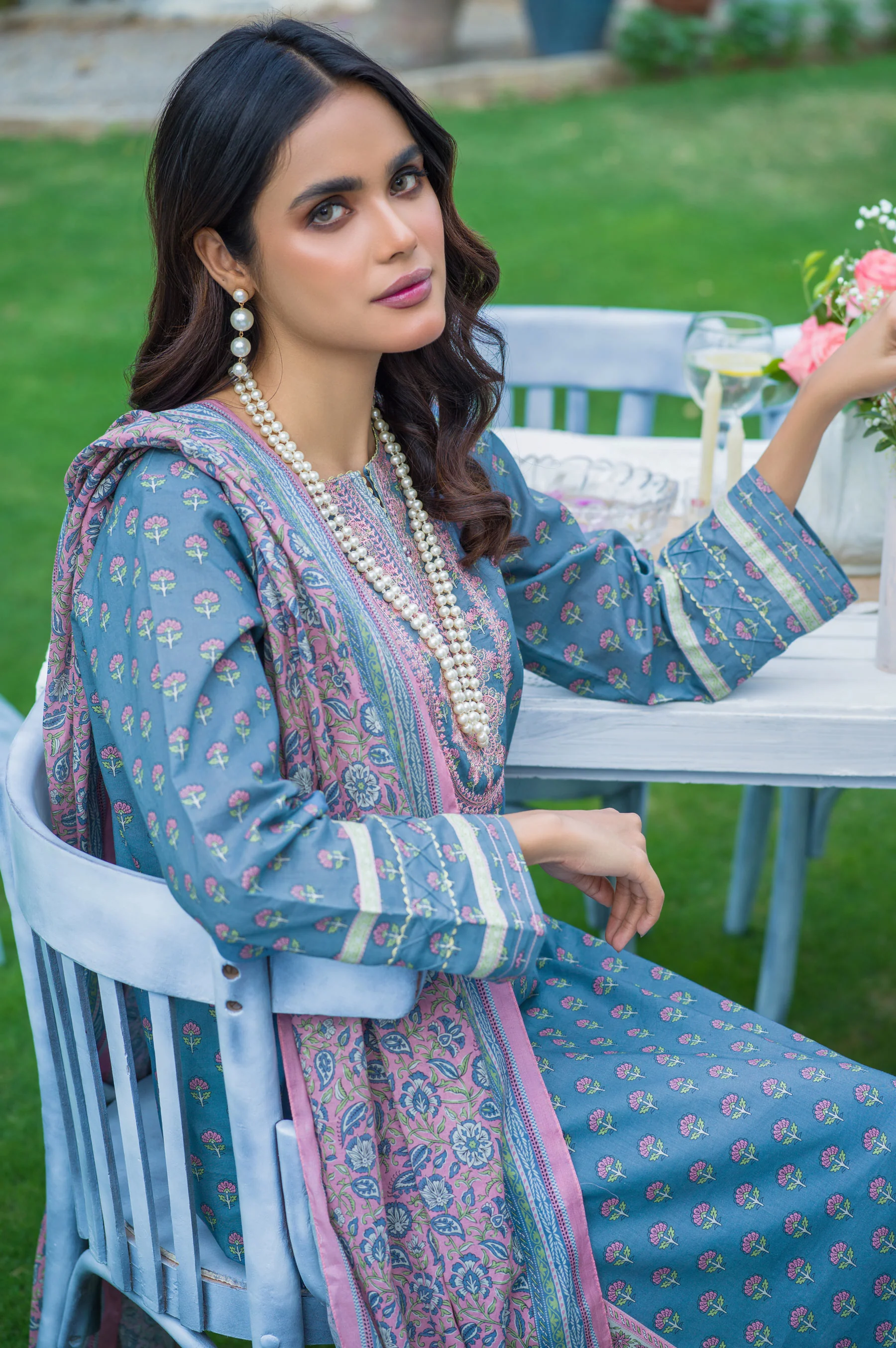 Stitched 3 Piece Embroidered Lawn Suit - Image 5