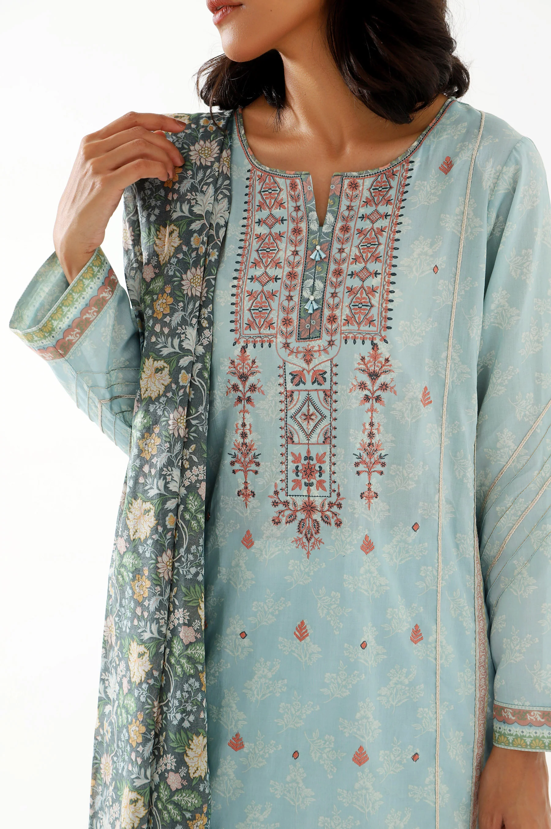 Stitched 3 Piece Embroidered Lawn Suit - Image 5