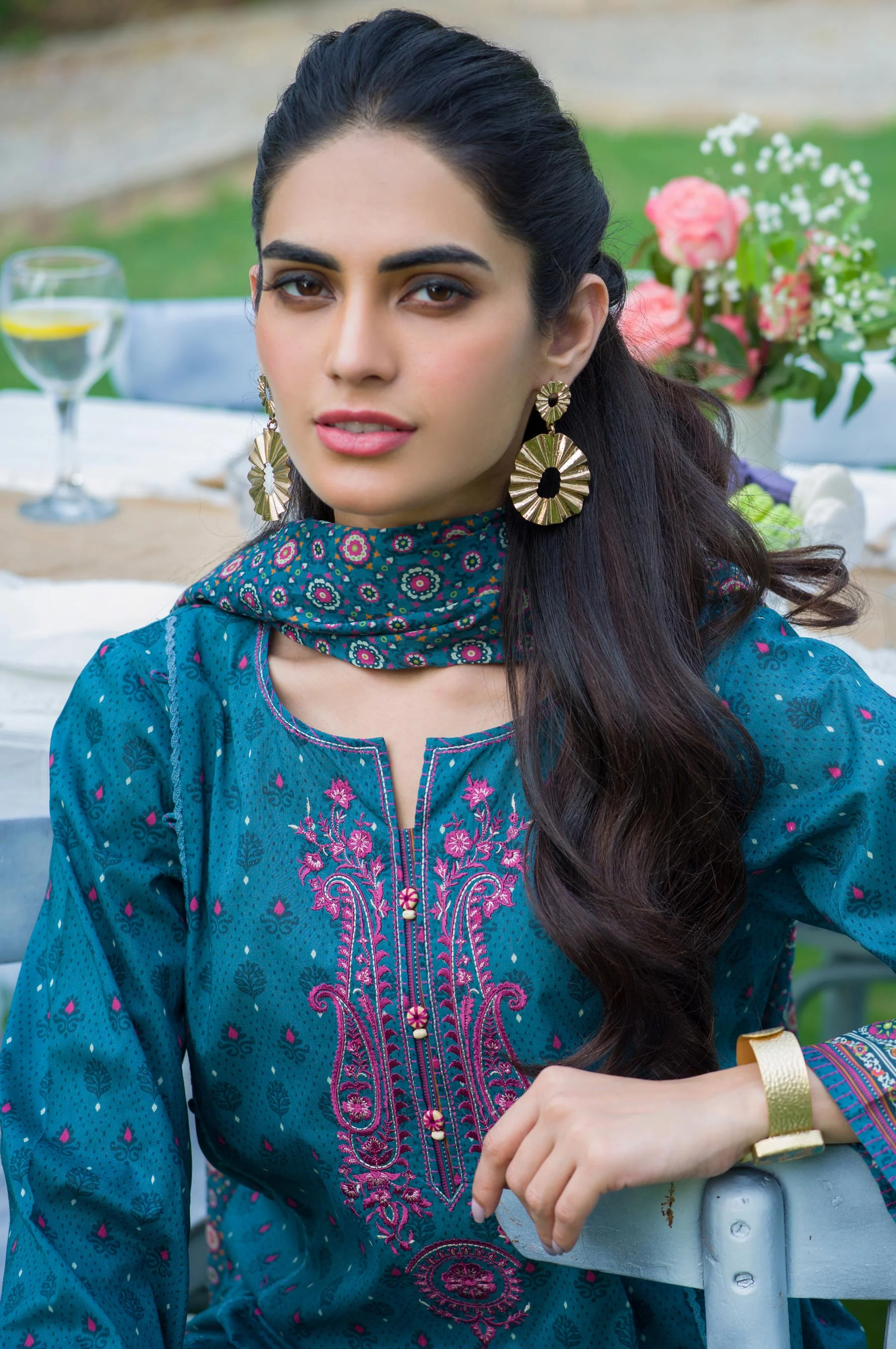 Stitched 3 Piece Embroidered Slub Lawn with Voile Slub Suit - Image 6