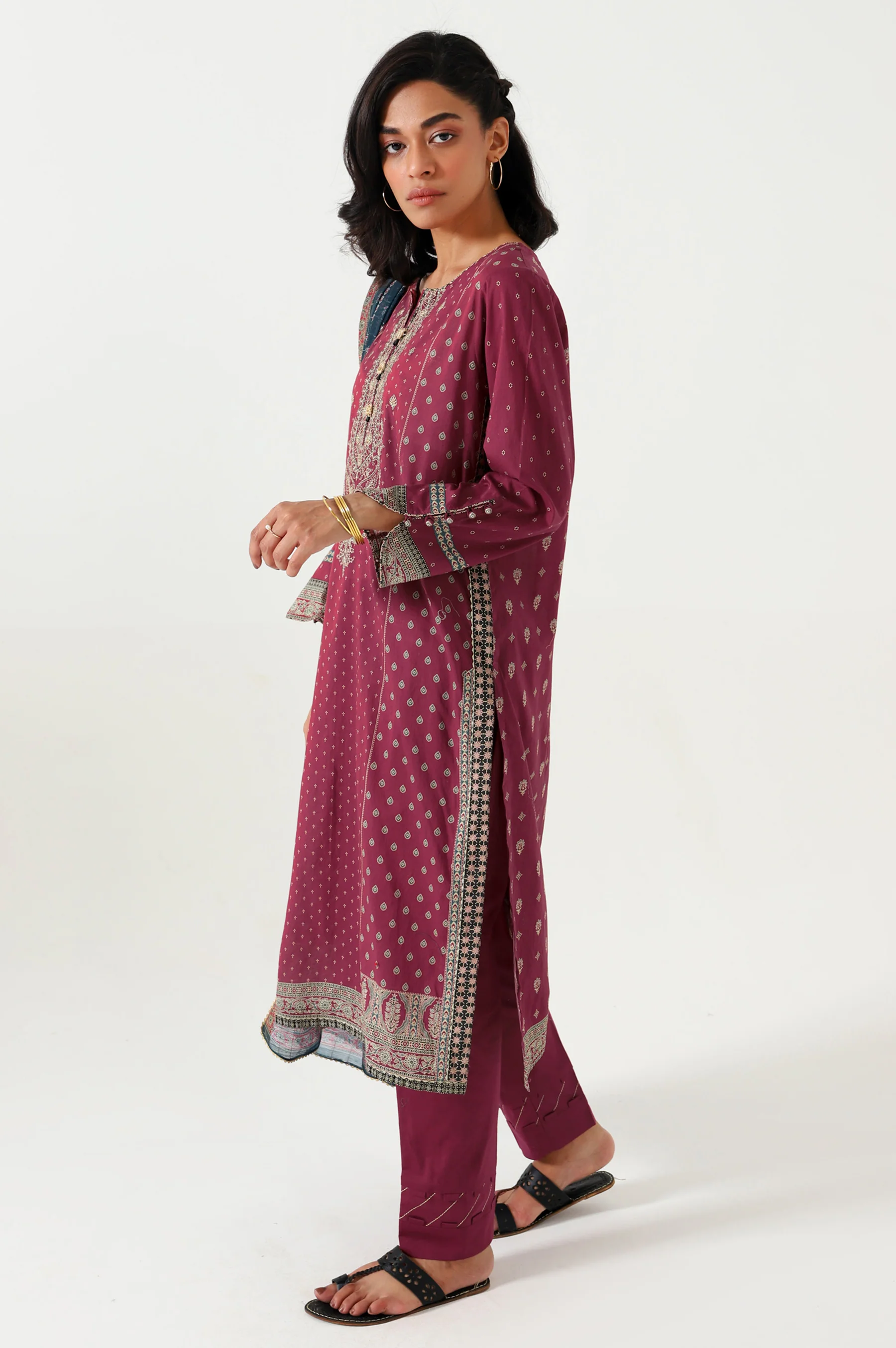 Stitched 3 Piece Embroidered Lawn with Checkered Organza Suit - Image 5