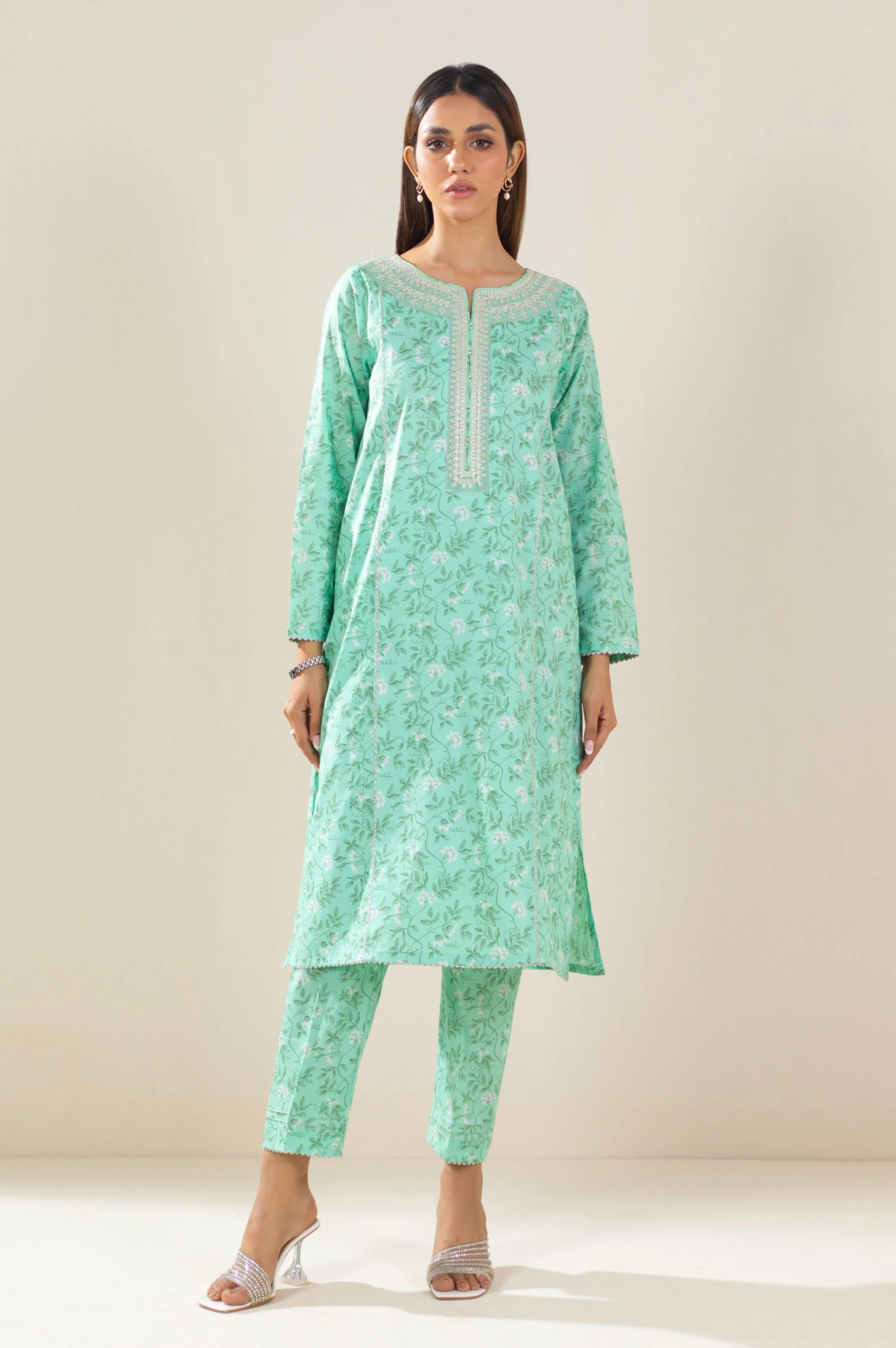 Stitched 3 Piece Embroidered Lawn Suit - Image 5
