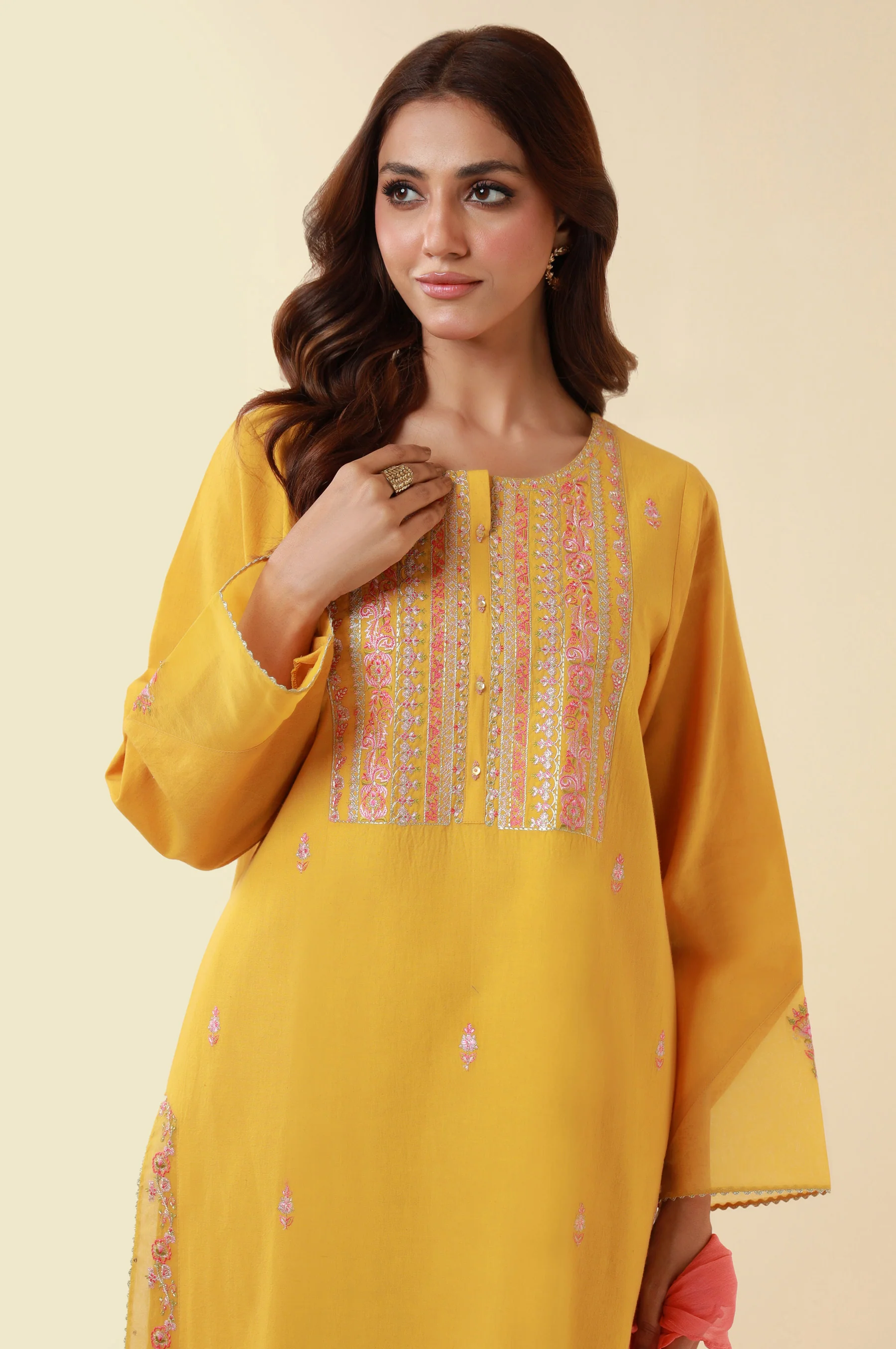 Stitched 3 Piece Embroidered Lawn Suit - Image 5
