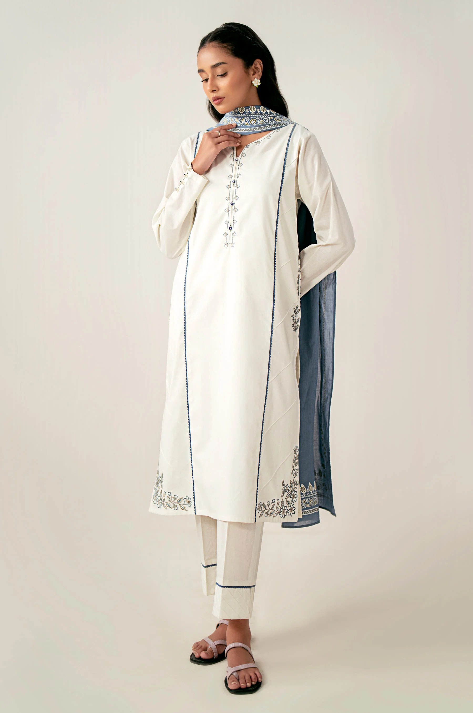 Stitched 3 Piece Embroidered Lawn Suit - Image 4